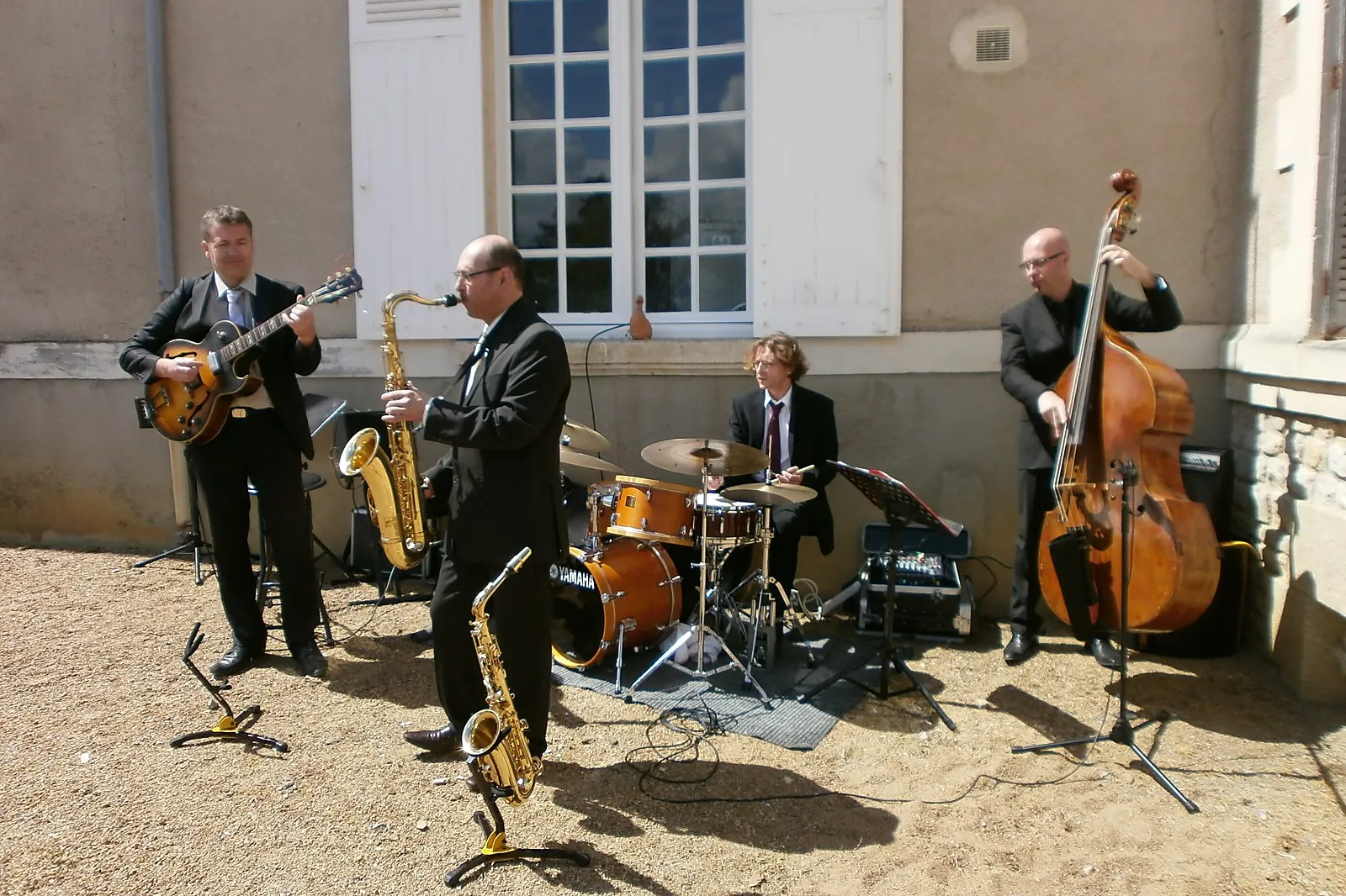 Théâtre, DOUBLE TAKE JAZZ