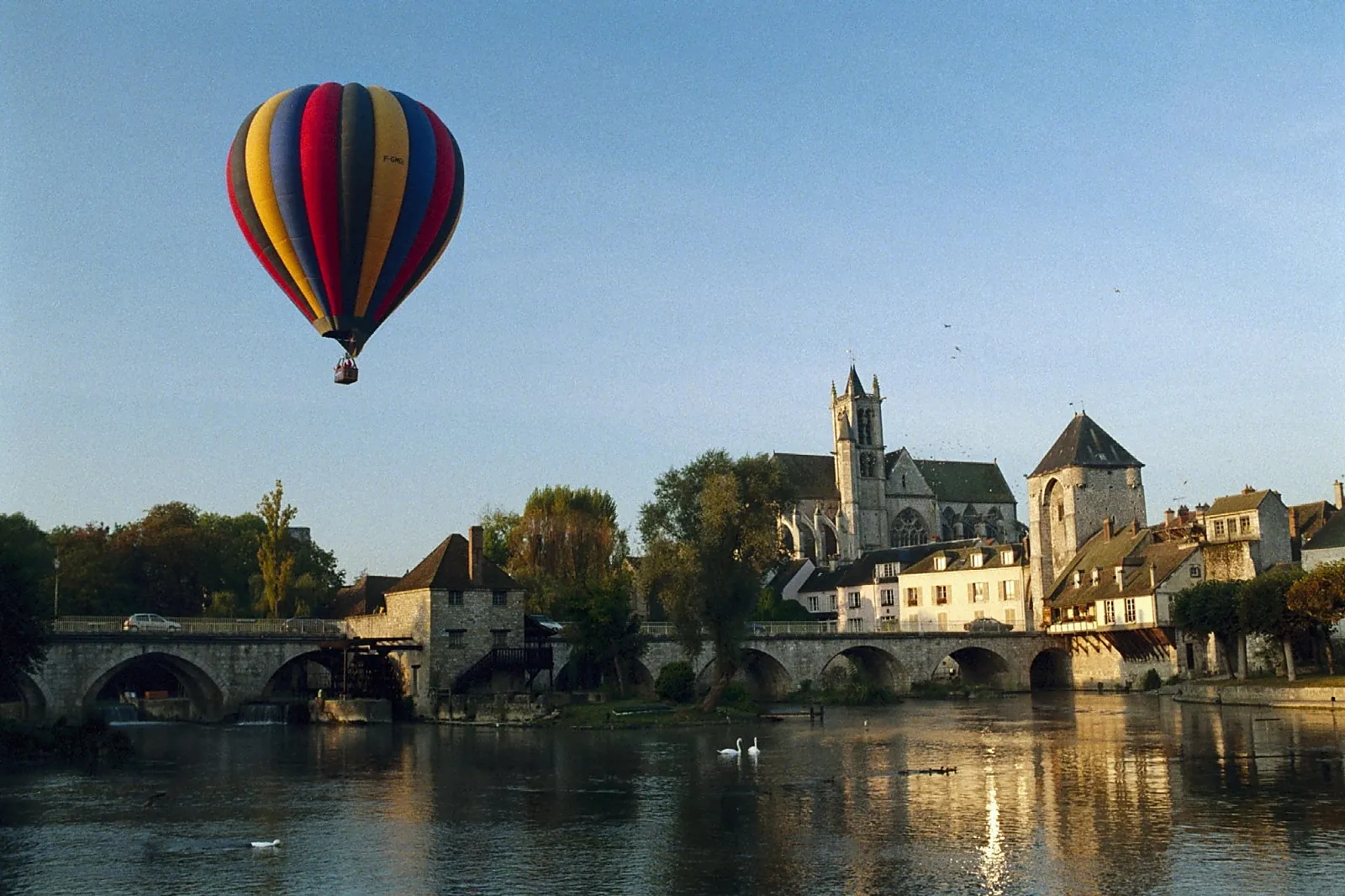 Lieu atypique, FRANCE MONTGOLFIÈRES