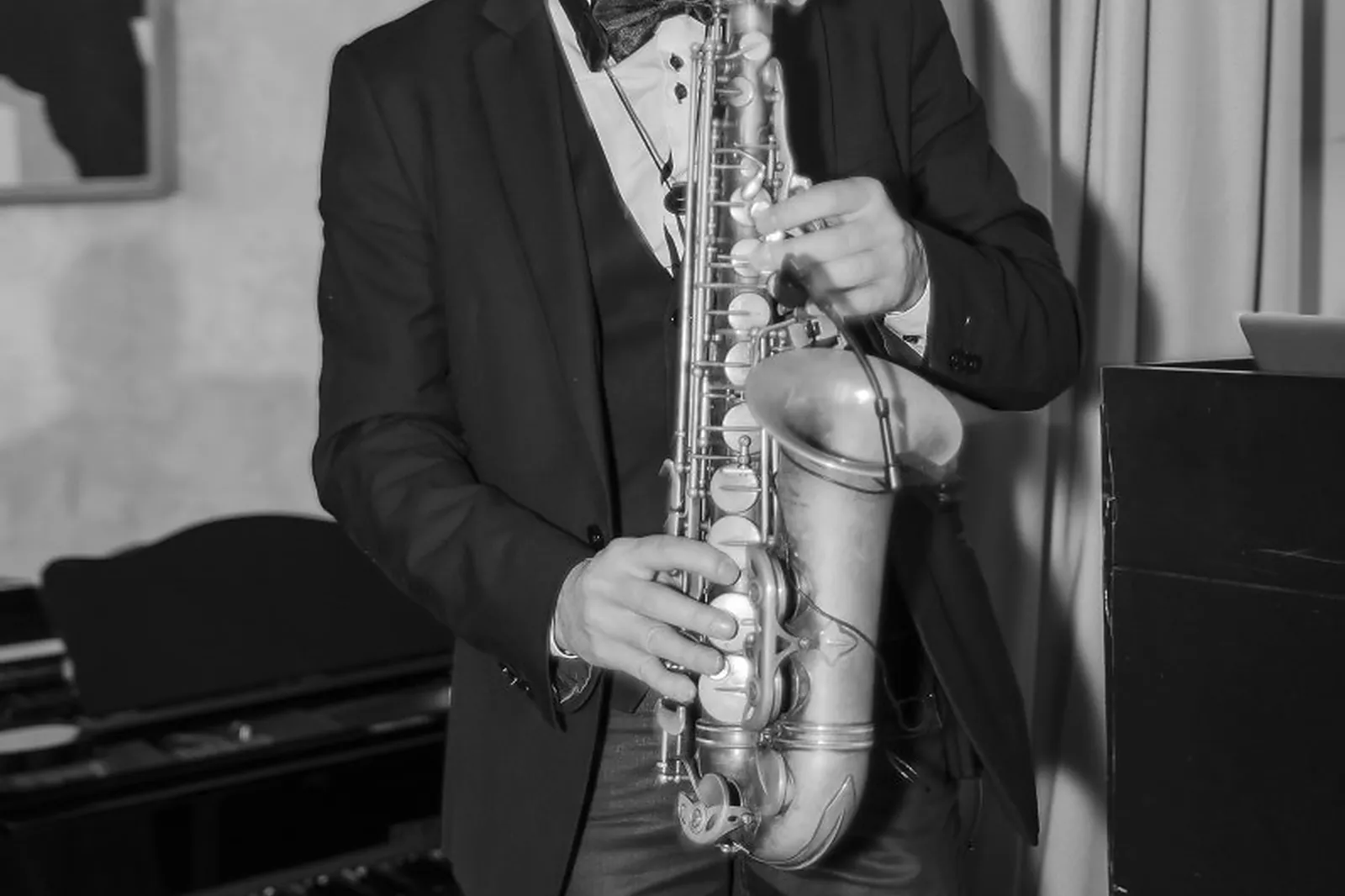 DJ & Groupes de musique, KEVORK SAX - PARIS