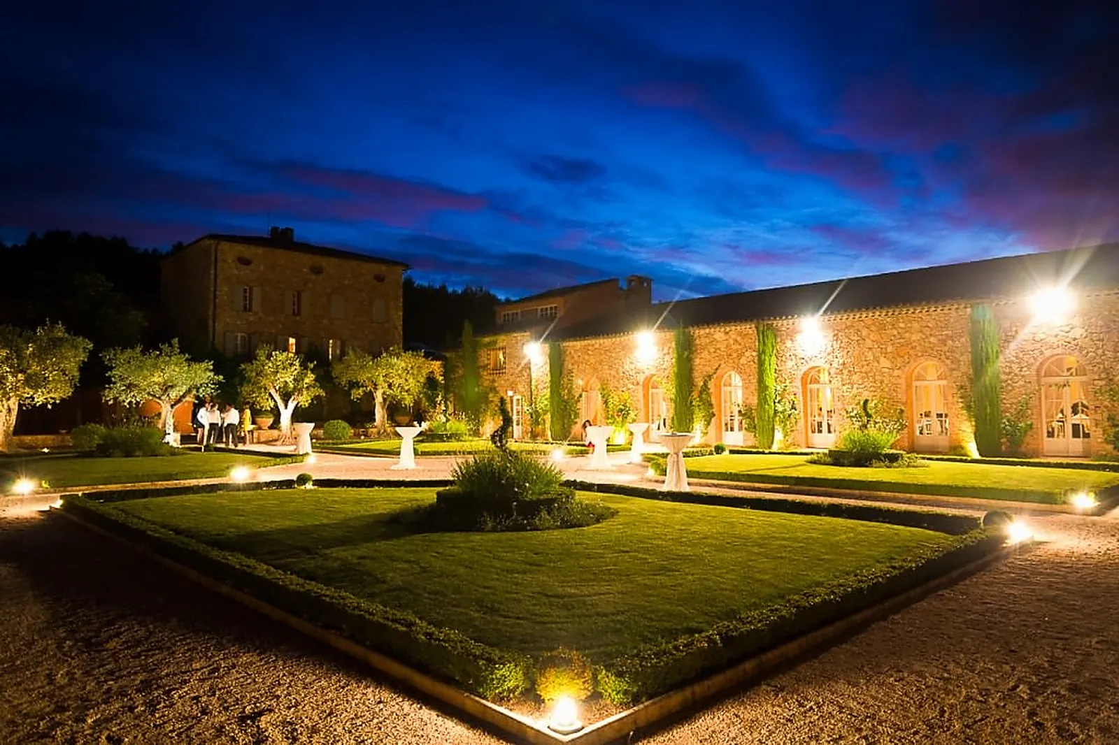 Provence-Alpes-Côte d'Azur, LAWRENCE BANAHAN