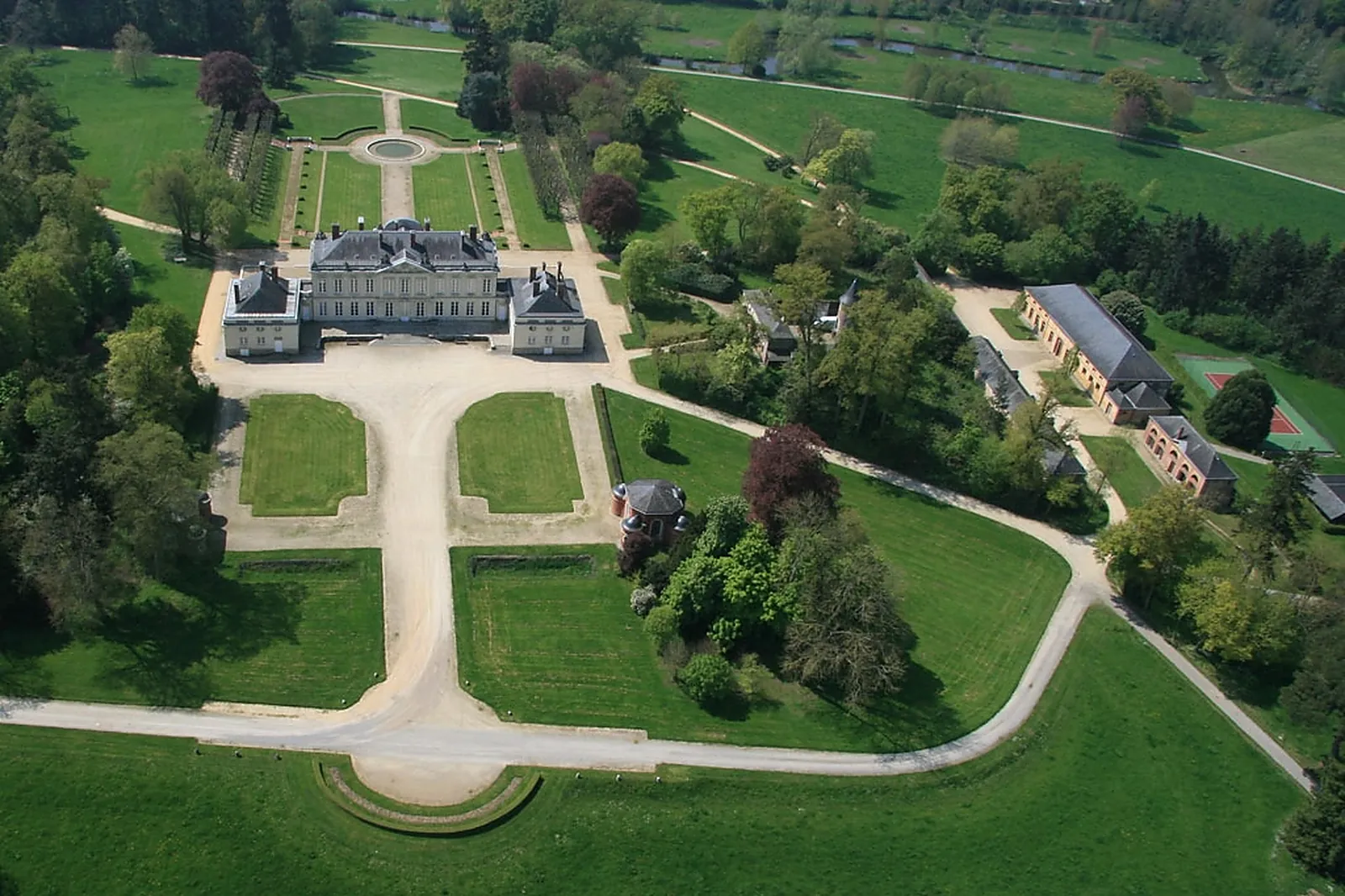 Lieux événementiels, CHÂTEAU DE CRAON