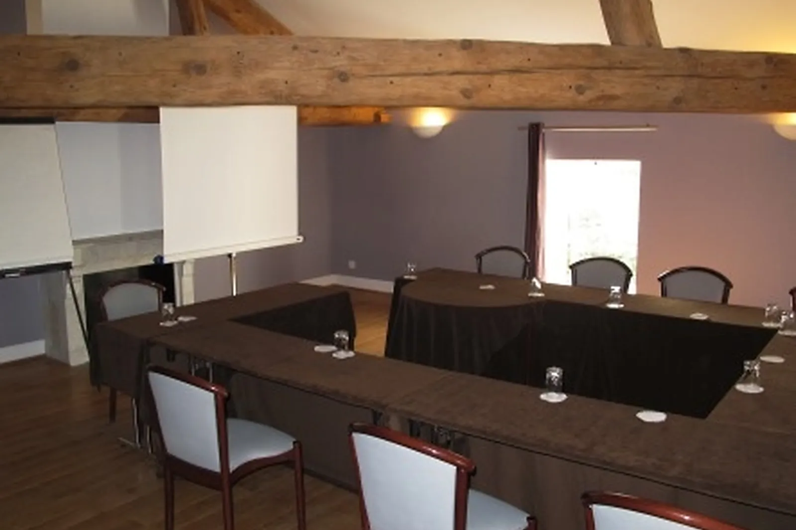 Lieux événementiels, CHÂTEAU DE MONTCHAT / SAS LE MOLIERE