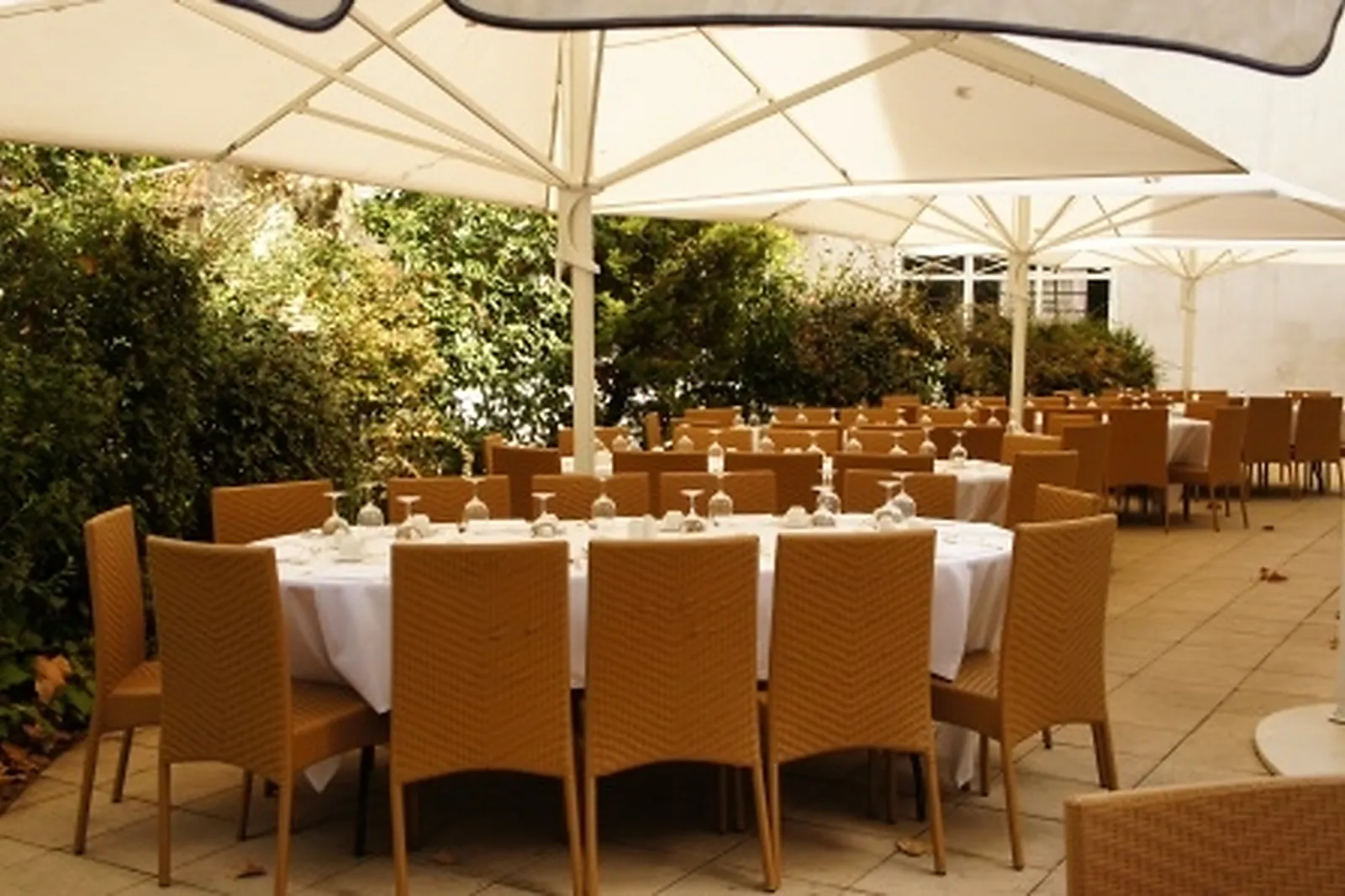 Lieux événementiels, CHÂTEAU DE MONTCHAT / SAS LE MOLIERE