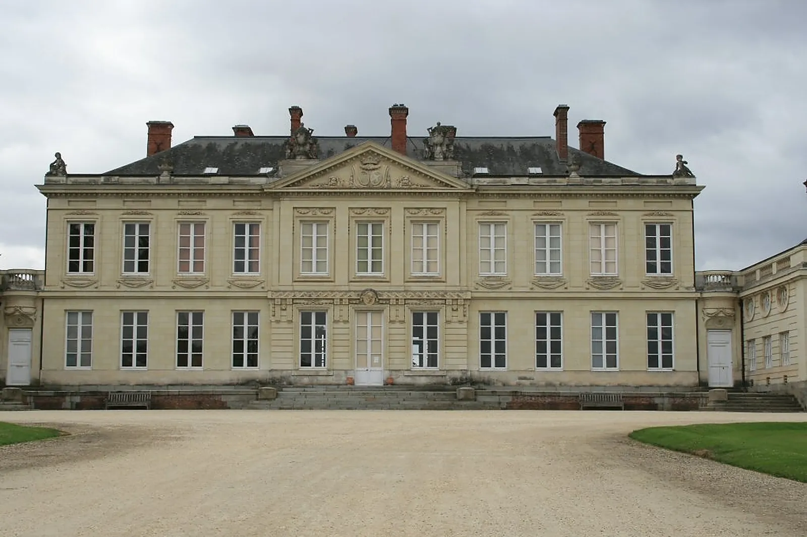 Lieux événementiels, CHÂTEAU DE CRAON