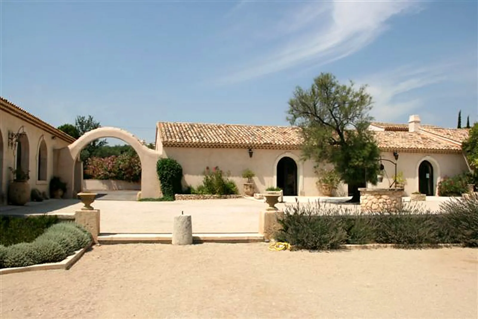 Lieux événementiels, CHÂTEAU VIRANT