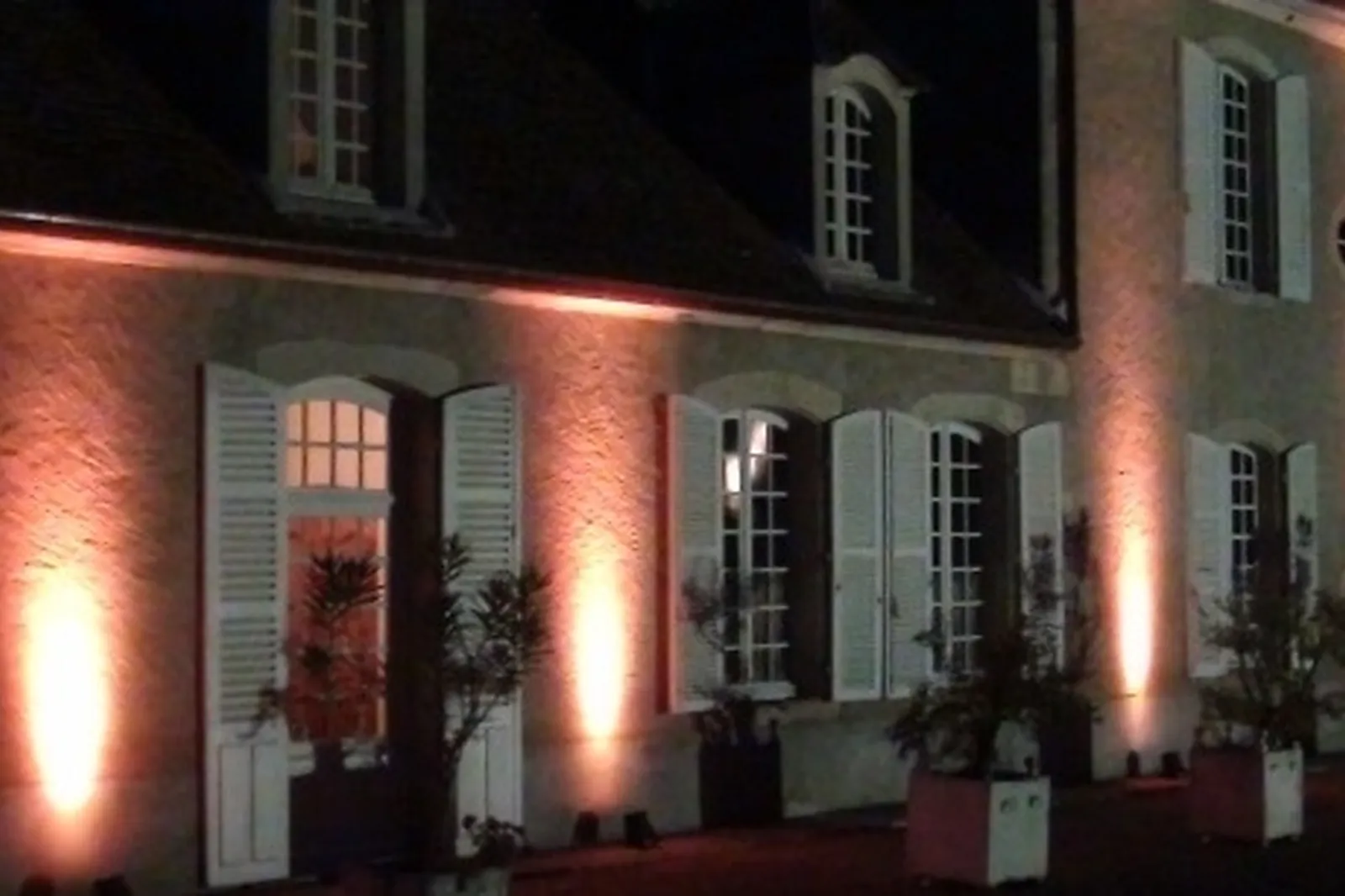 Cafés et Restaurants, PIERRE ET PIERRE