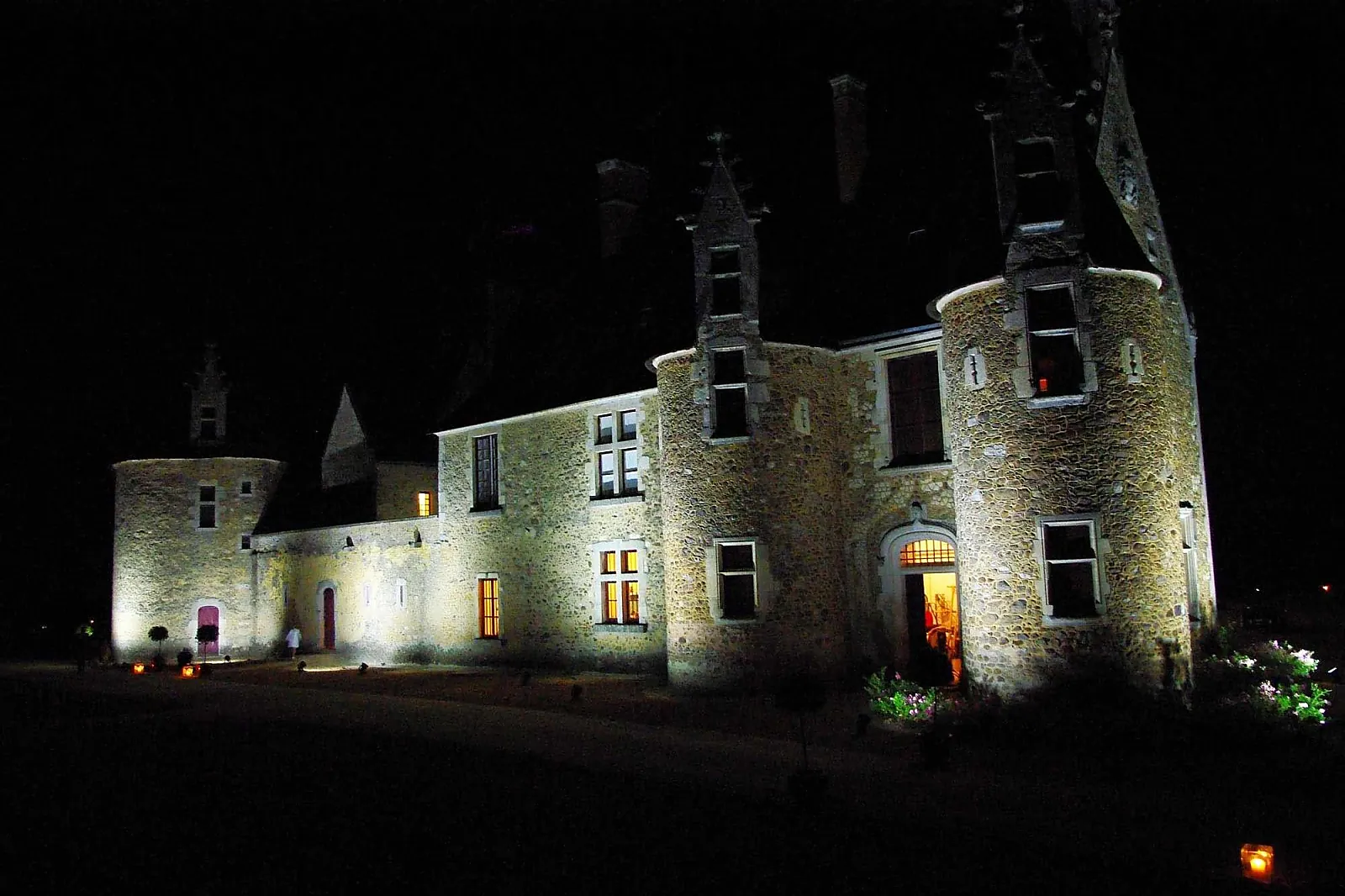 CHÂTEAU DE CHÉRONNE