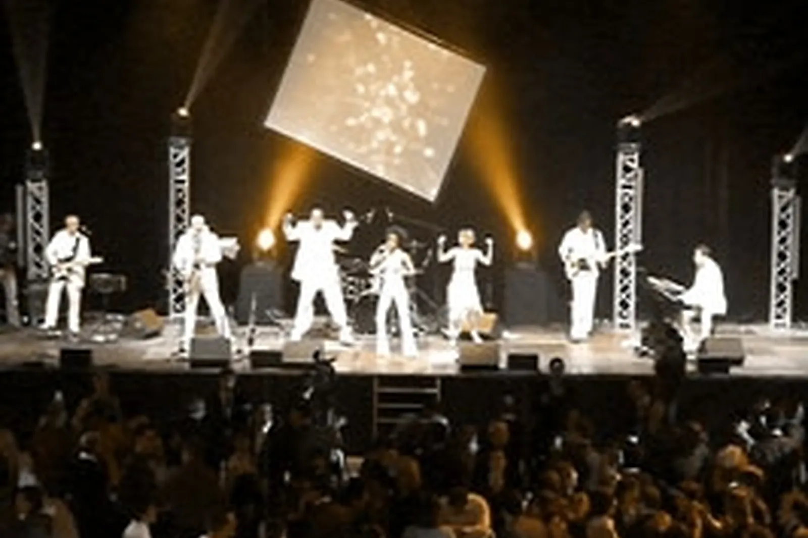 DJ & Groupes de musique, JET 7 LIVE