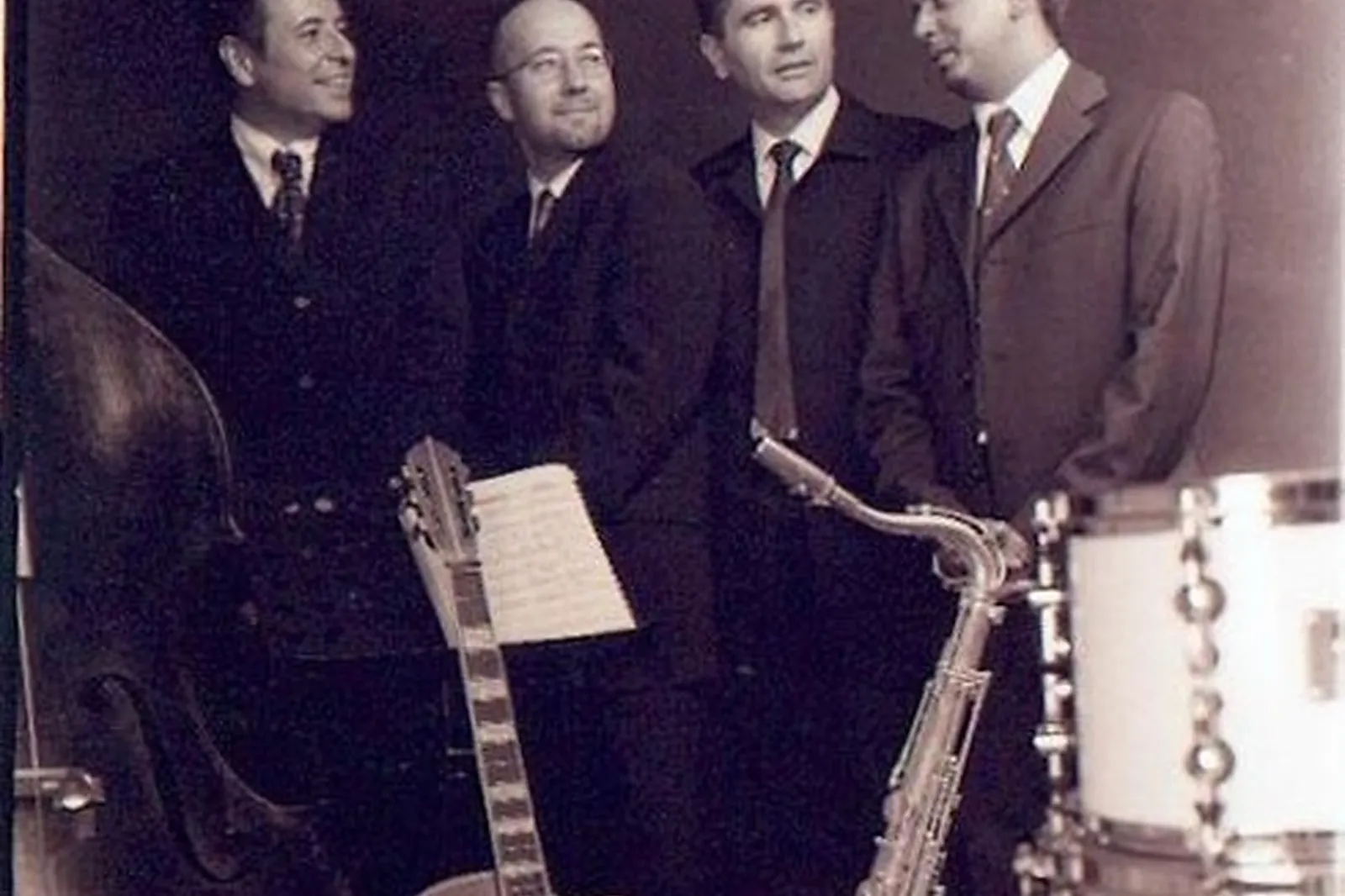 Bar, JAZZ AVENUE ORCHESTRE ET DJ