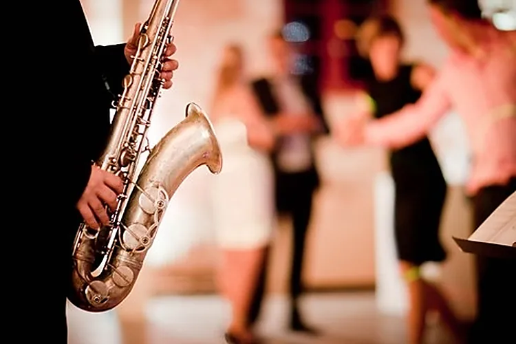 JAZZ AVENUE ORCHESTRE ET DJ