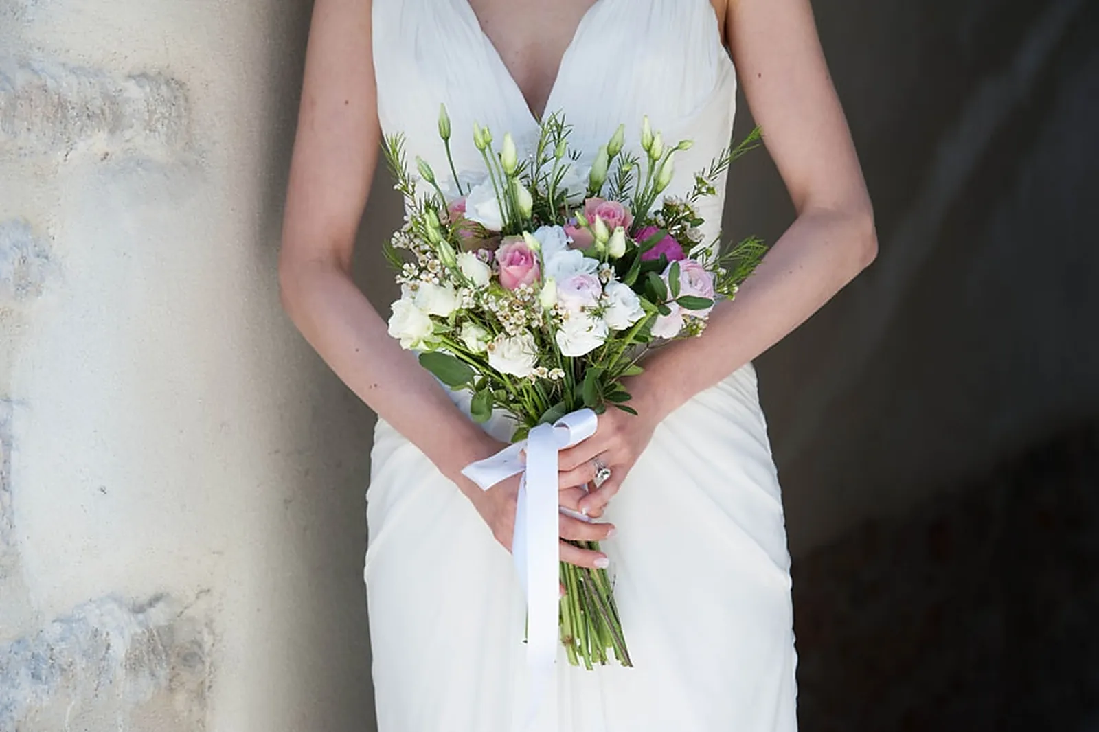 Auvergne-Rhône-Alpes, CÉCILE CAYON