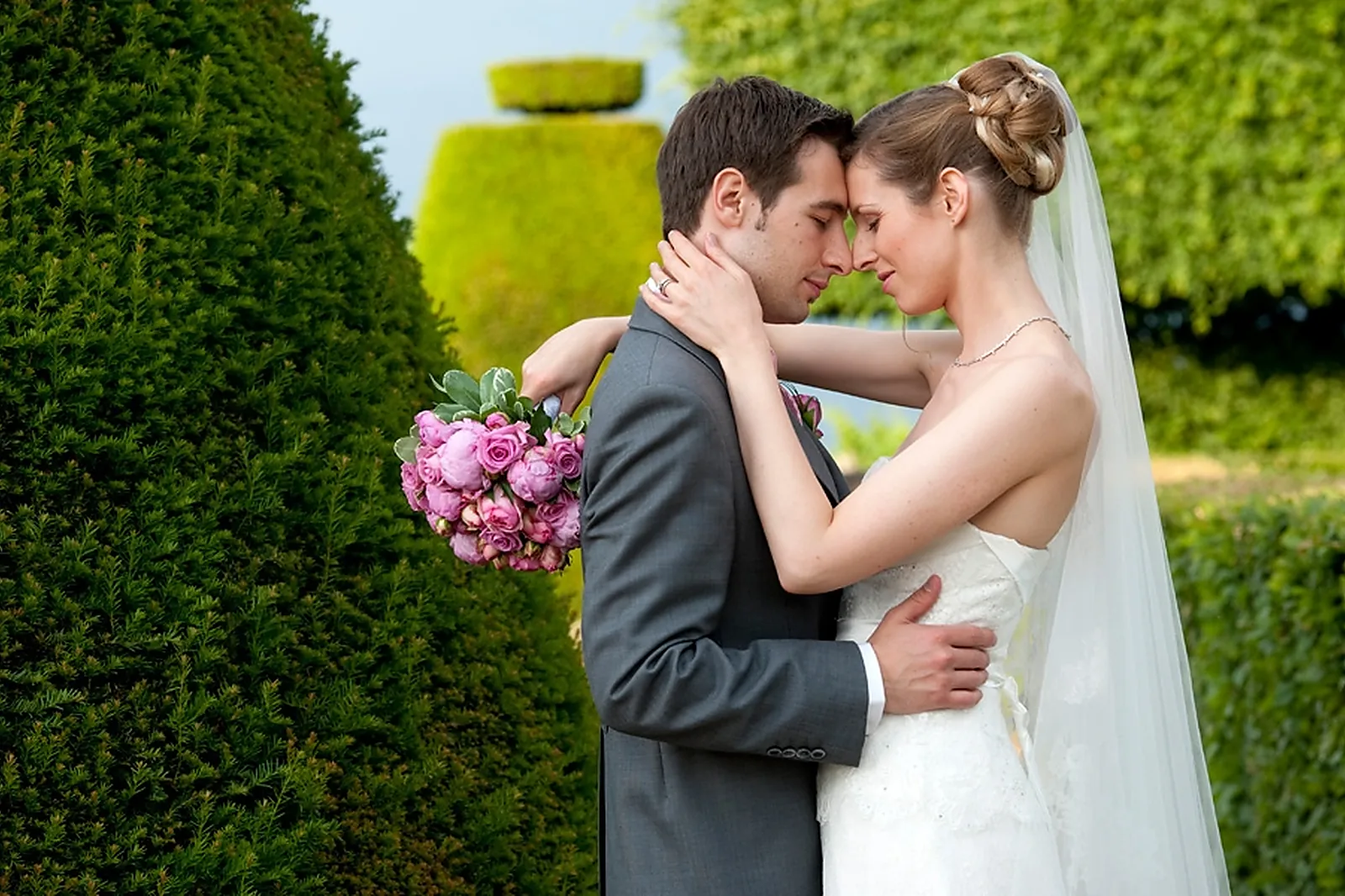 Auvergne-Rhône-Alpes, CÉCILE CAYON