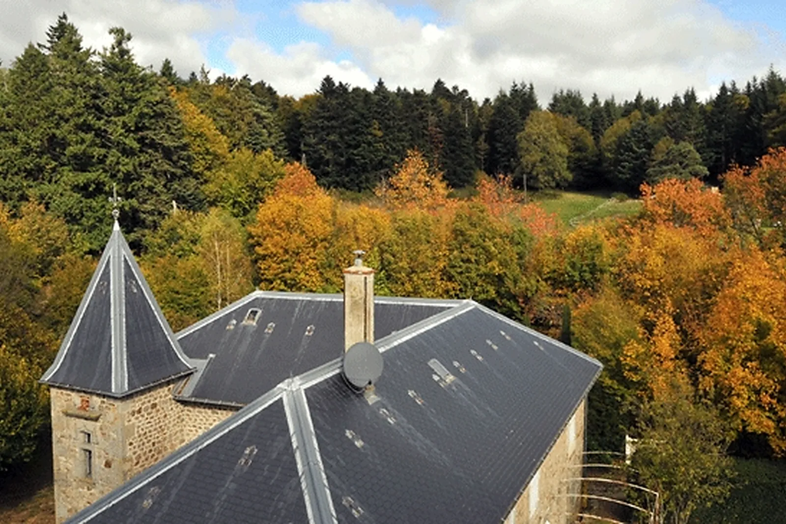 Lieux événementiels, CHÂTEAU DES FAUGS
