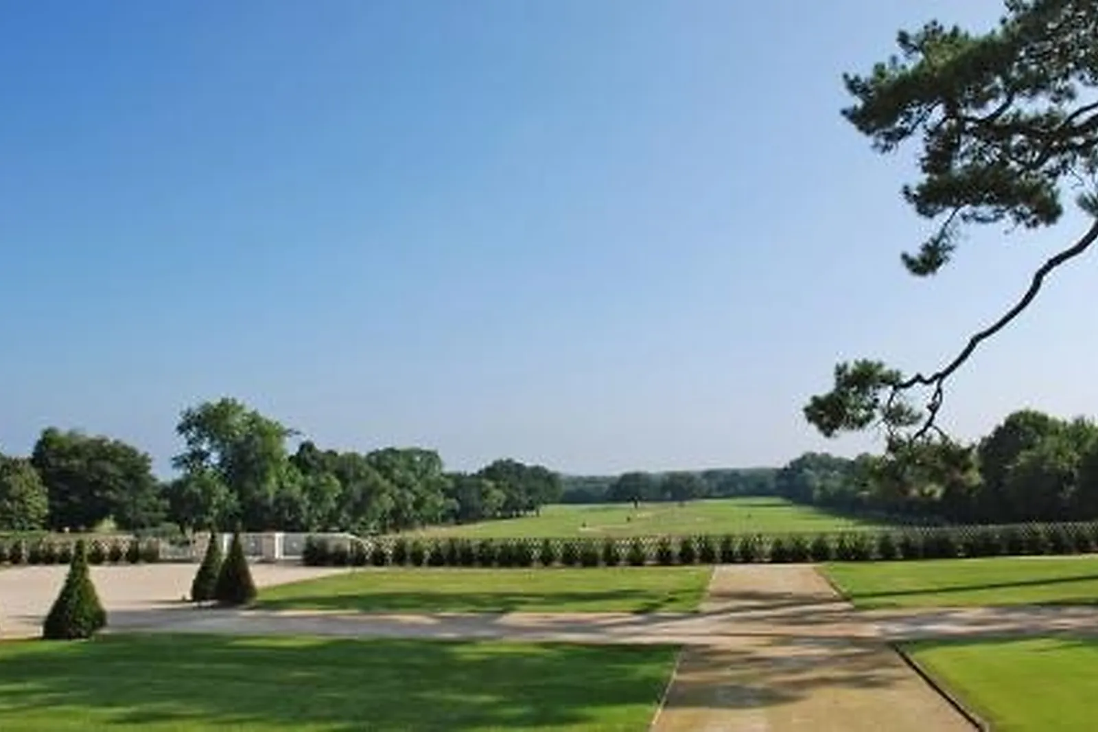 Lieux événementiels, CHÂTEAU DE LA PERRIÈRE