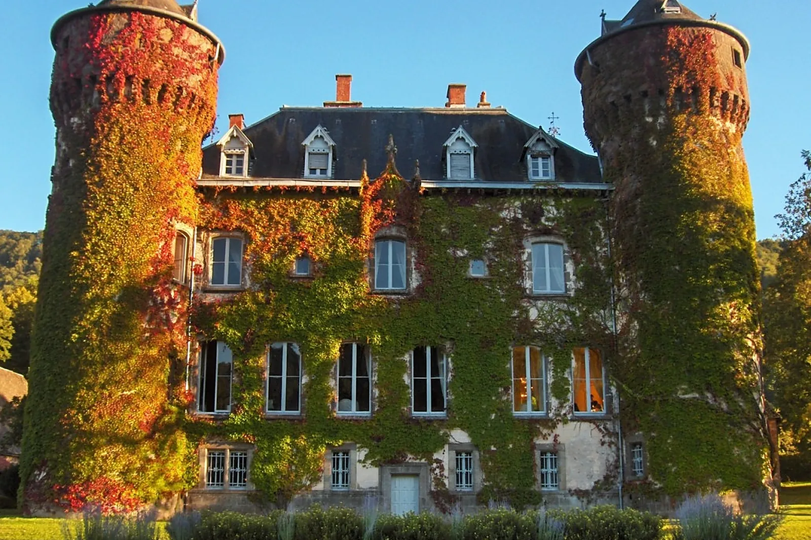 Lieux événementiels, CHÂTEAU DE SEDAIGES