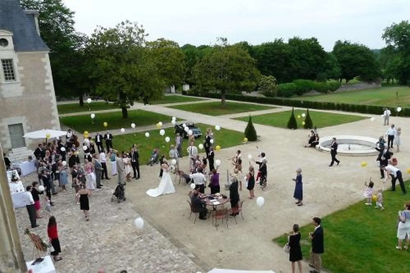 Lieux événementiels, CHÂTEAU DE LA PERRIÈRE