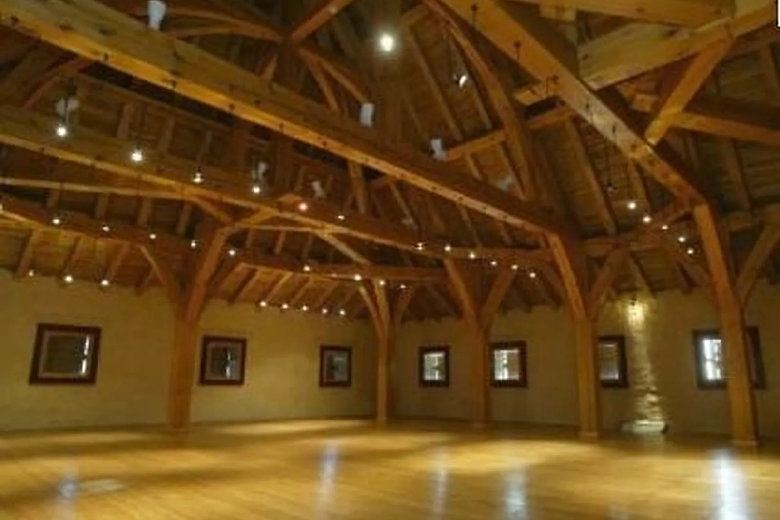 Lieux événementiels, CHÂTEAU DE MALBROUCK