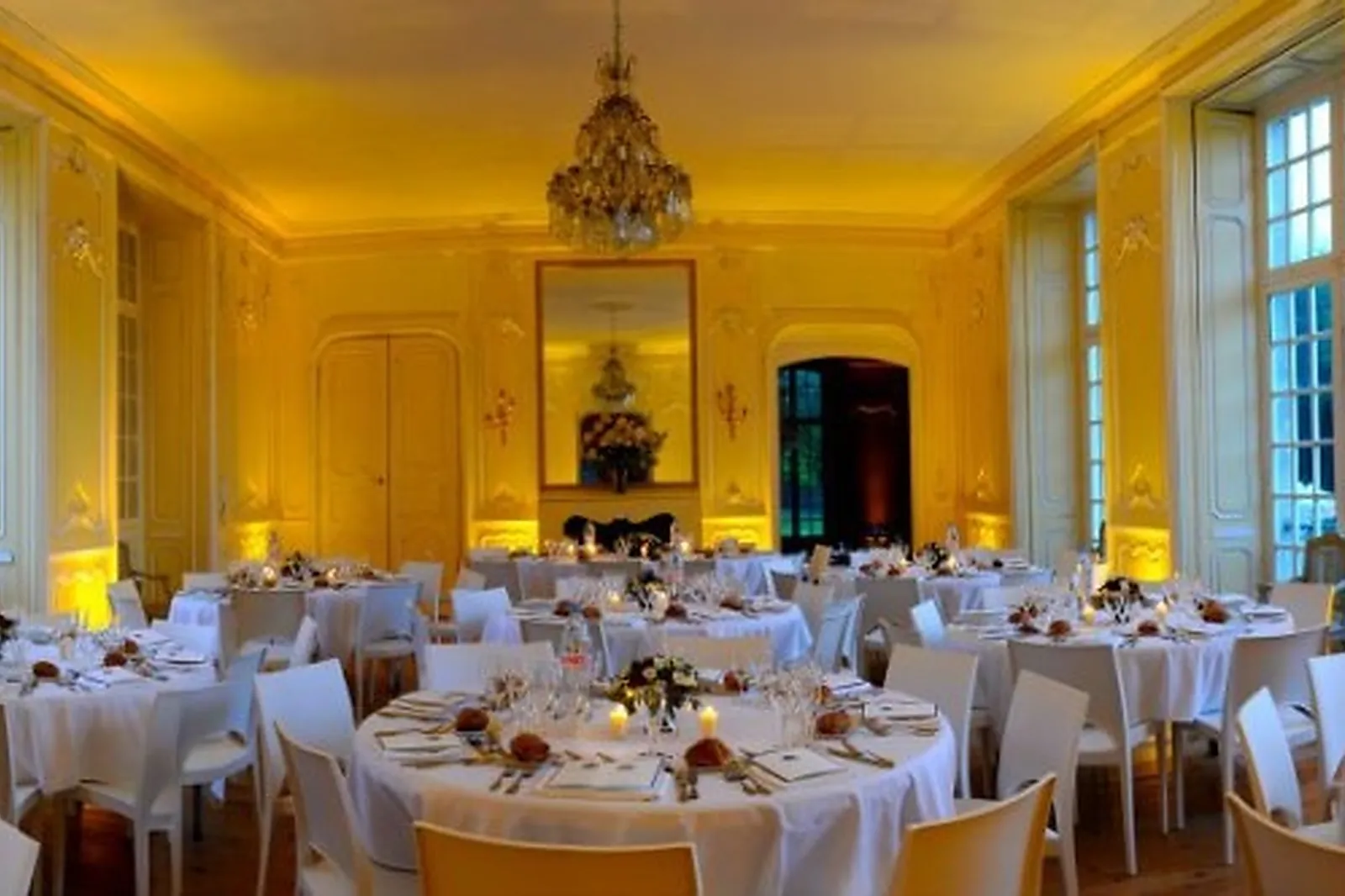 Lieux événementiels, CHÂTEAU DE THUGNY 