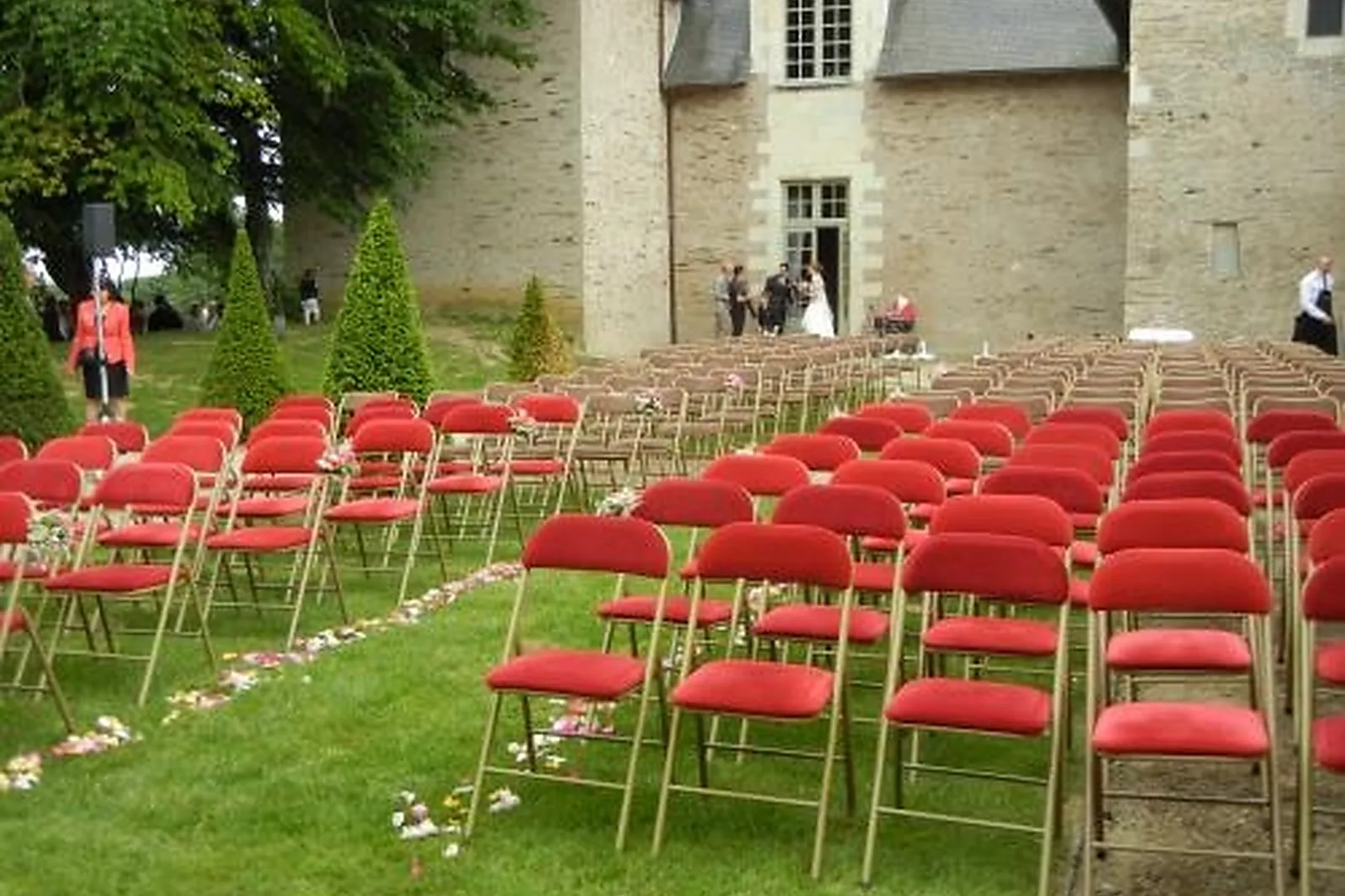 Lieux événementiels, CHÂTEAU DE LA PERRIÈRE