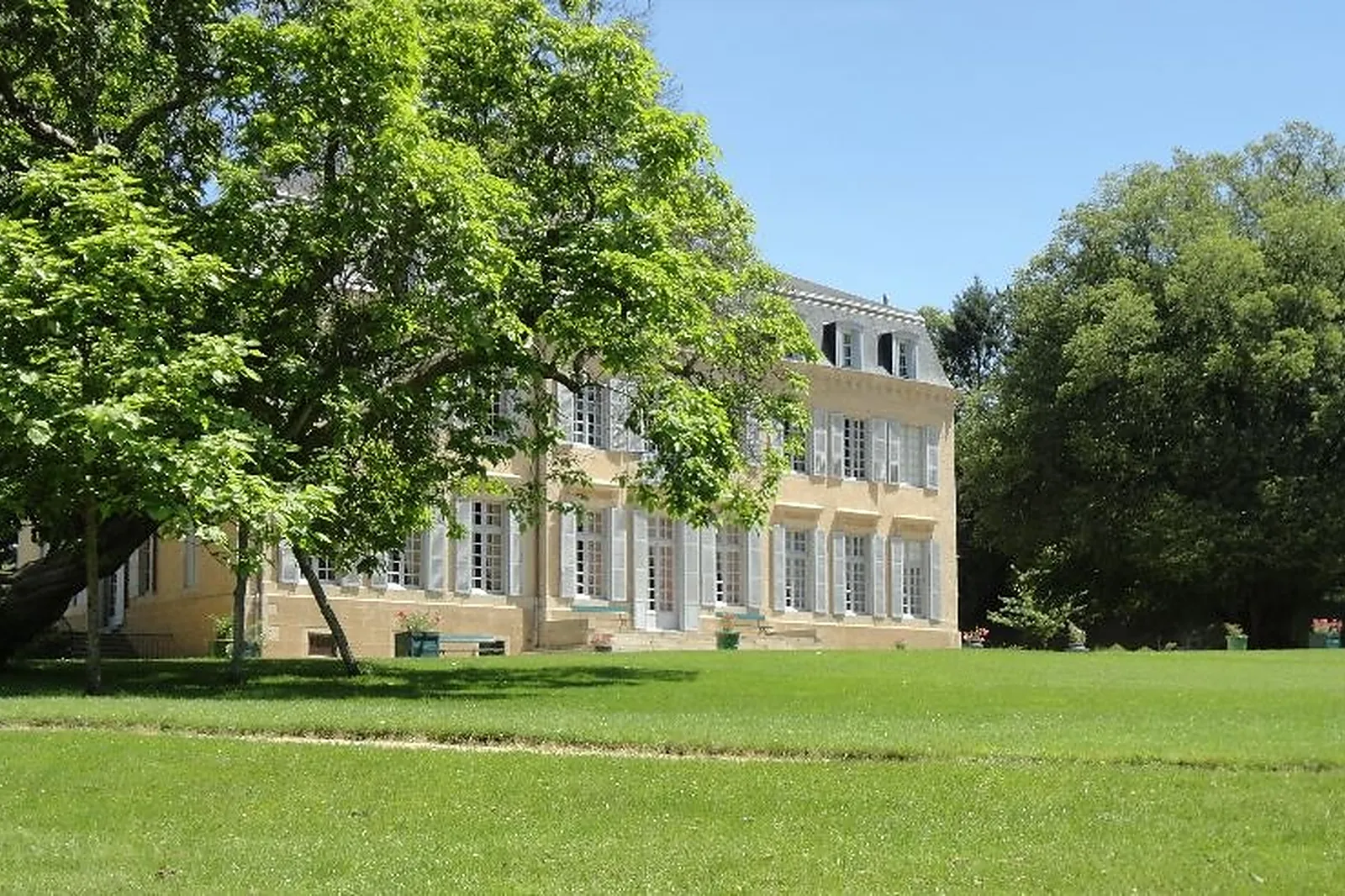 Lieux événementiels, CHÂTEAU DE SALVANET 