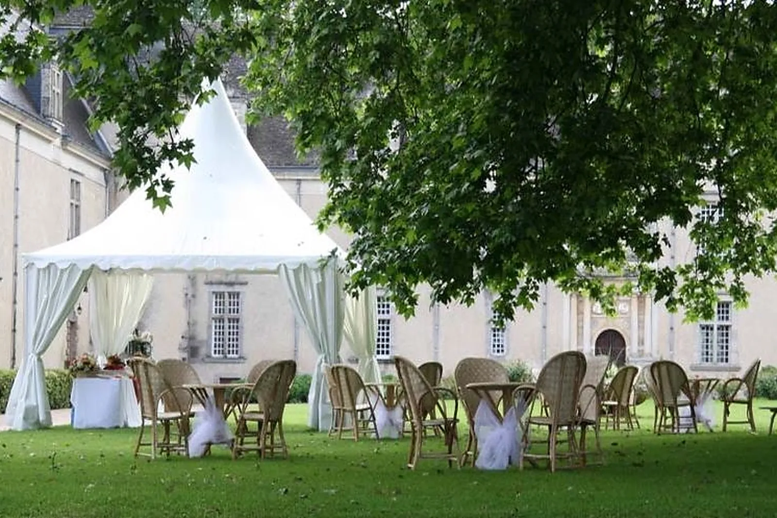 Lieux événementiels, CHÂTEAU DU FRAISSE