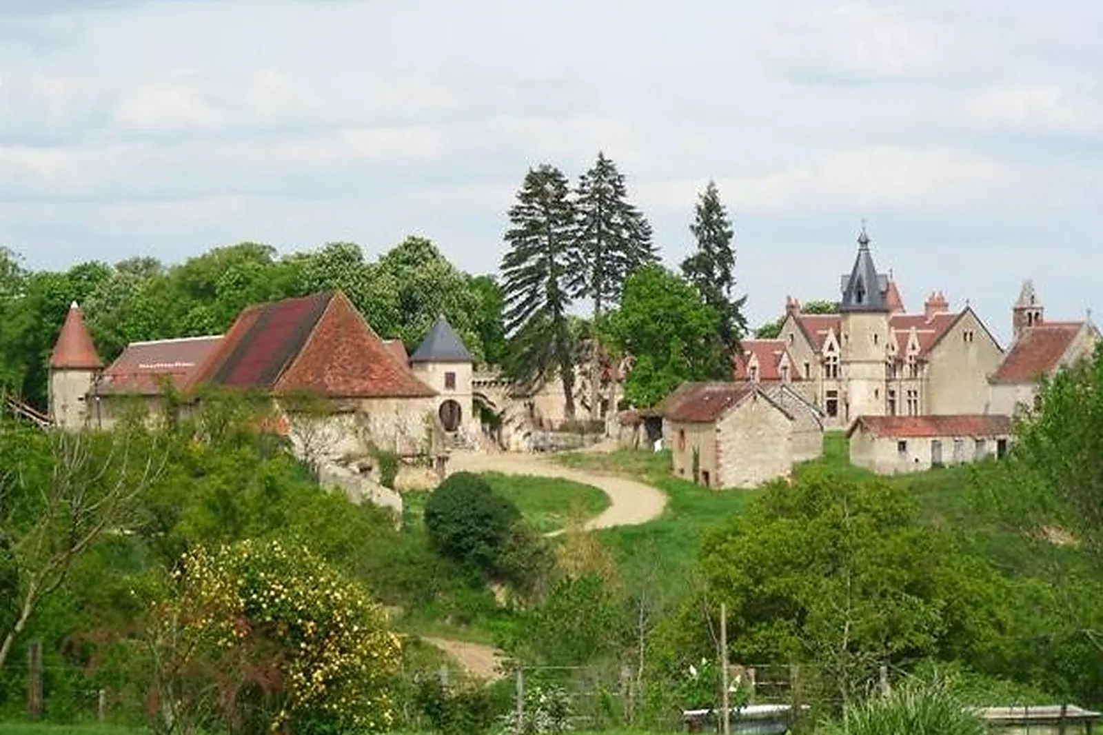 Lieux événementiels, CHÂTEAU DE LA CRÊTE 