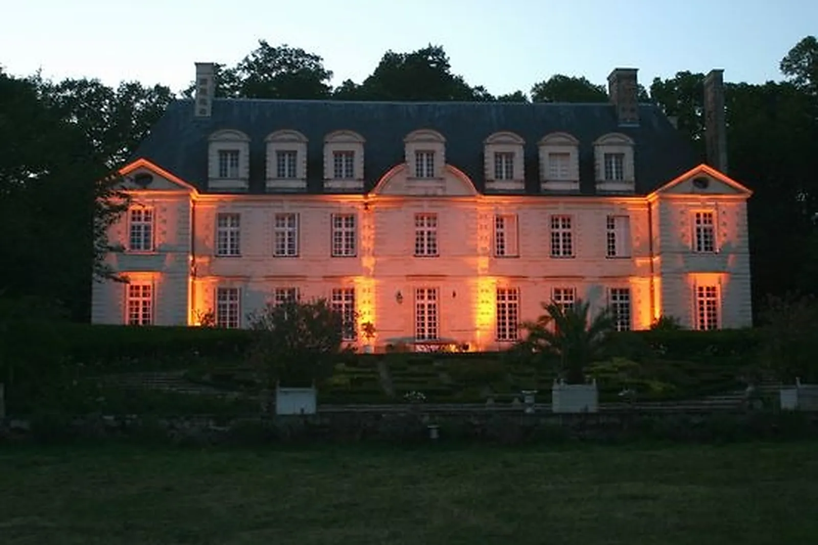 Lieux événementiels, CHÂTEAU DE LA PLANCHOURY 