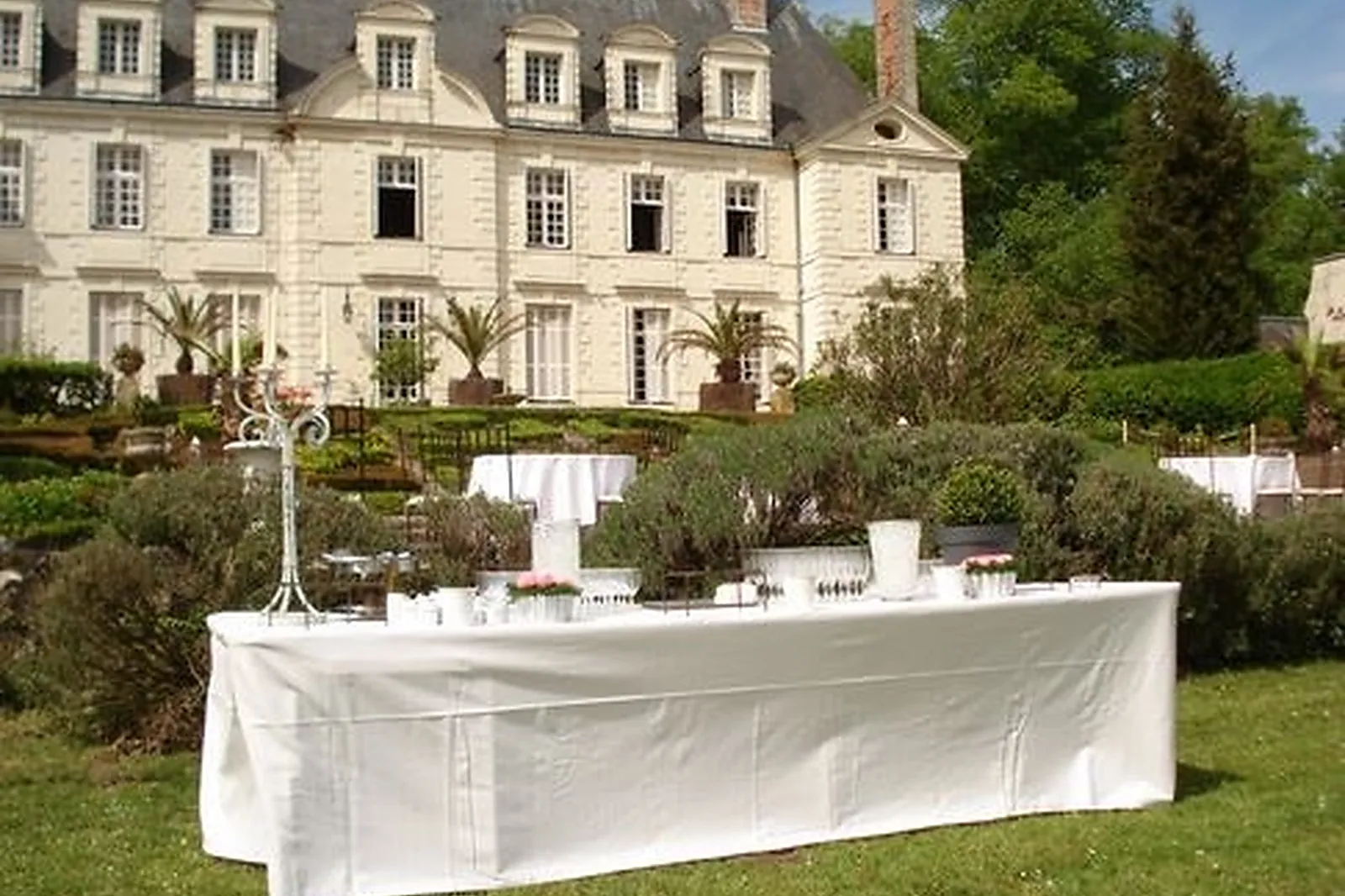 Lieux événementiels, CHÂTEAU DE LA PLANCHOURY 