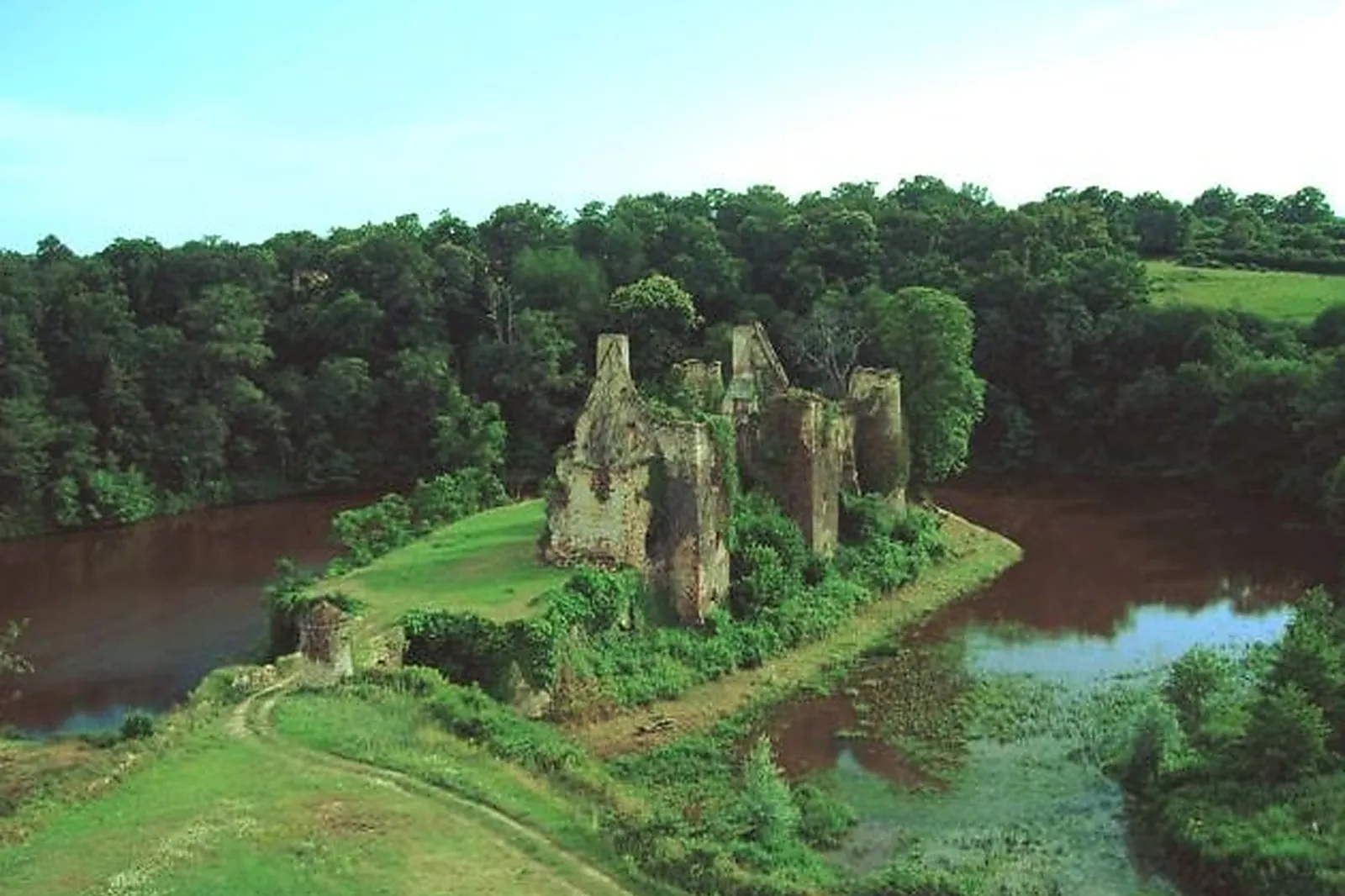 Lieux événementiels, CHÂTEAU DE LA CRÊTE 
