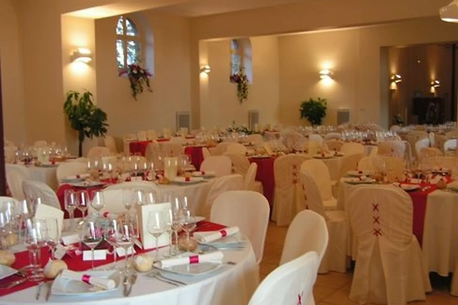 Lieux événementiels, CHÂTEAU DE LA PIERRE 