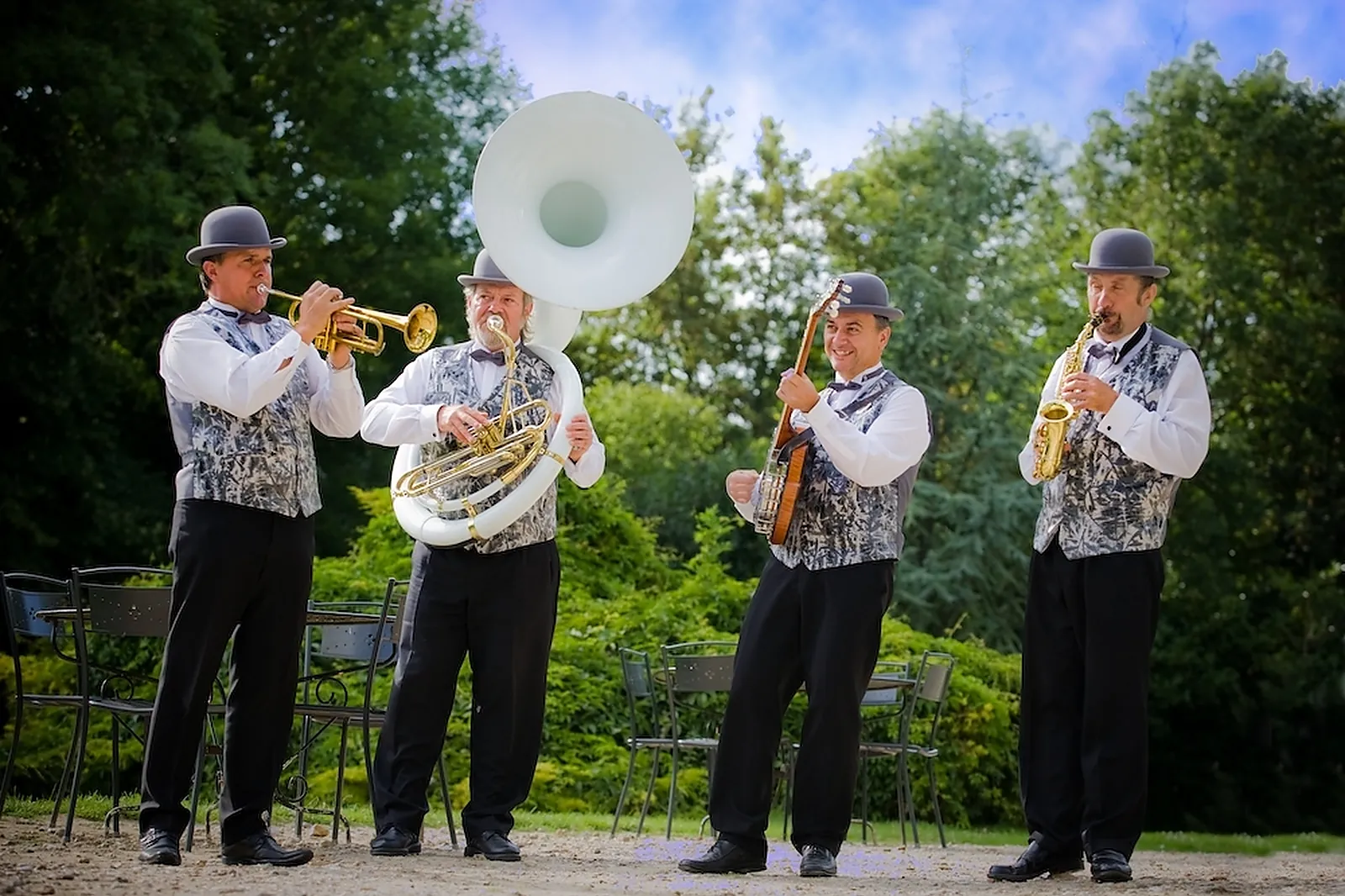 DJ & Groupes de musique, ARTS ET PRESTIGE