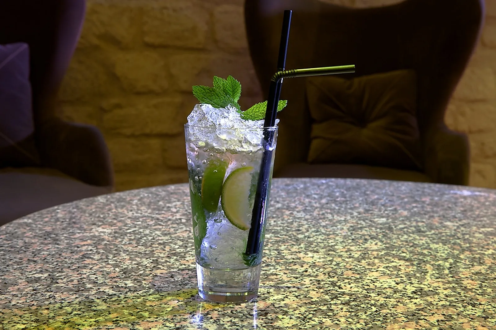 Bar, BAR CONSULTING ART