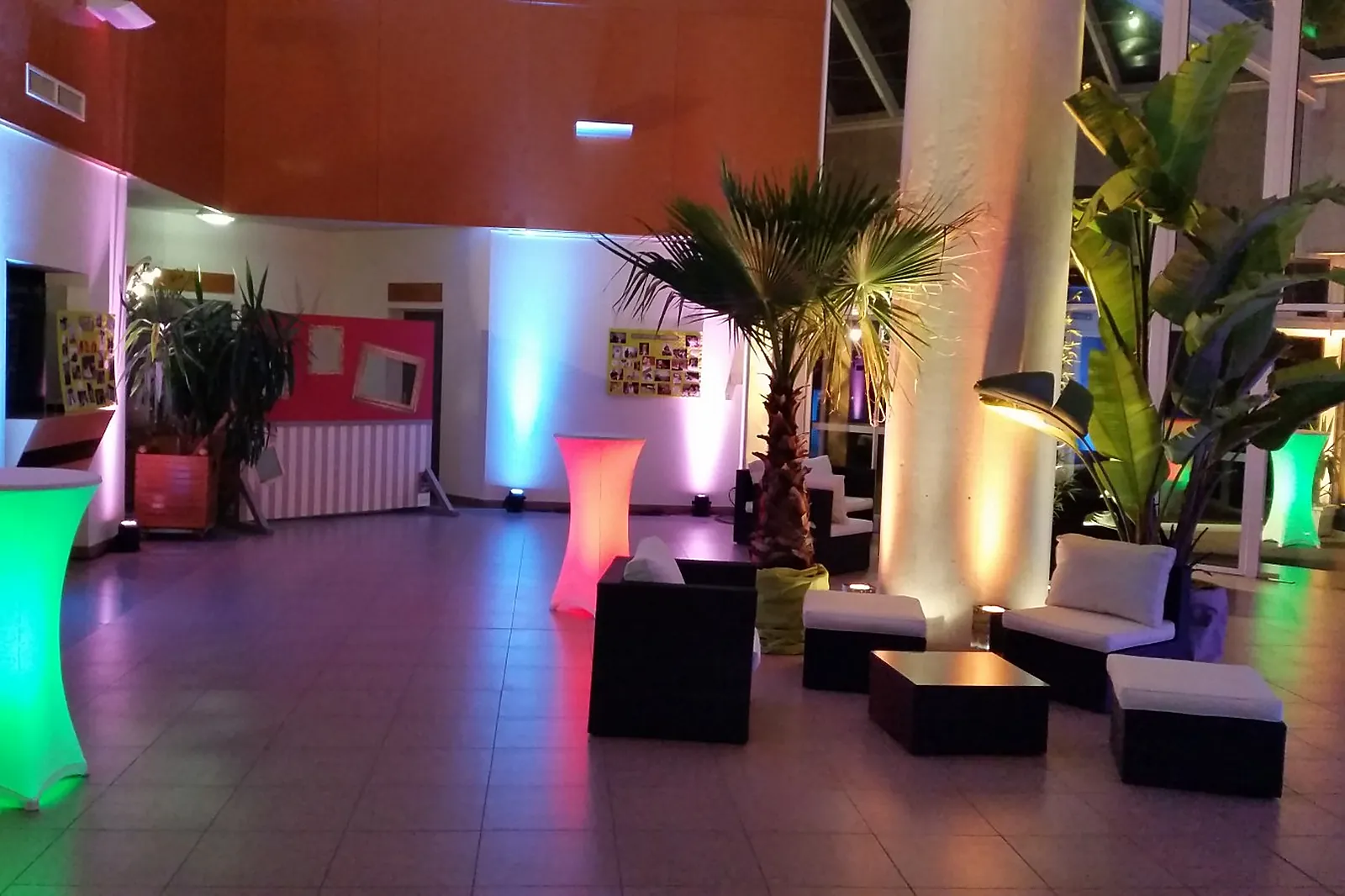 Cafés et Restaurants, PIERRE ET PIERRE