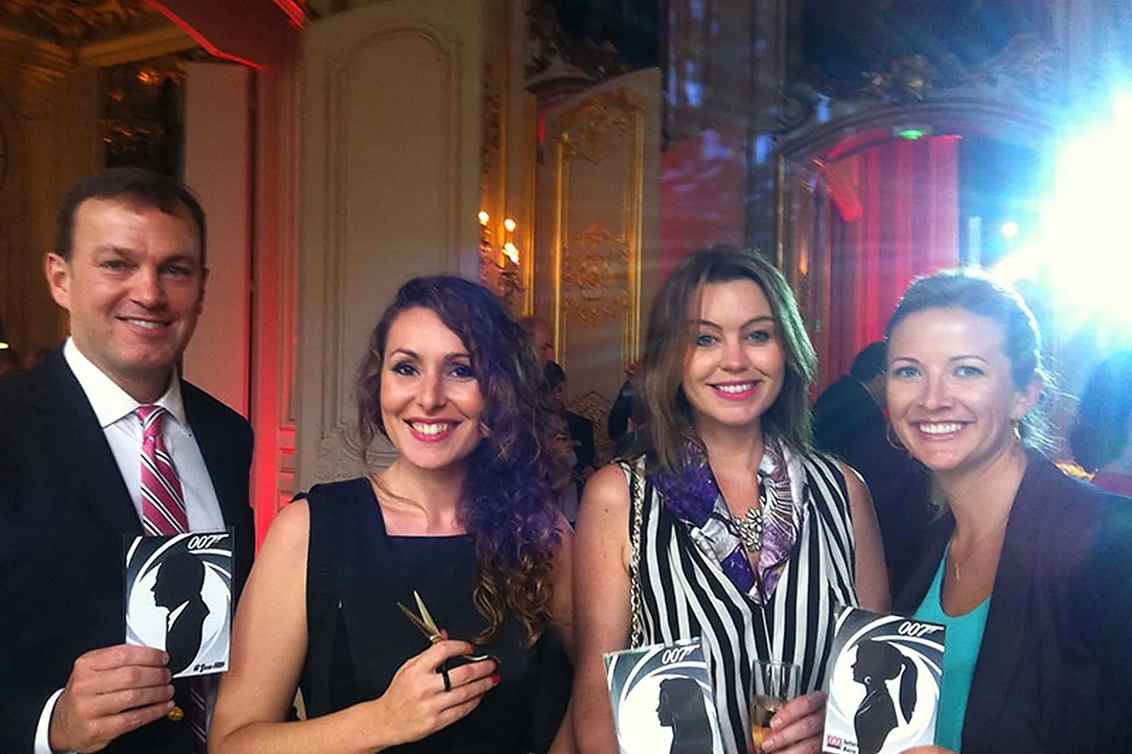 Prestataire Technique Audiovisuel, INÈS LA SILHOUETTISTE