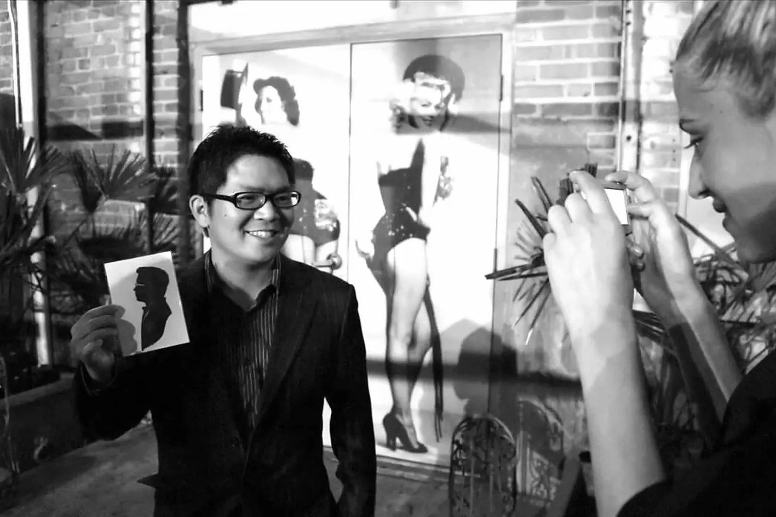 Prestataire Technique Audiovisuel, INÈS LA SILHOUETTISTE