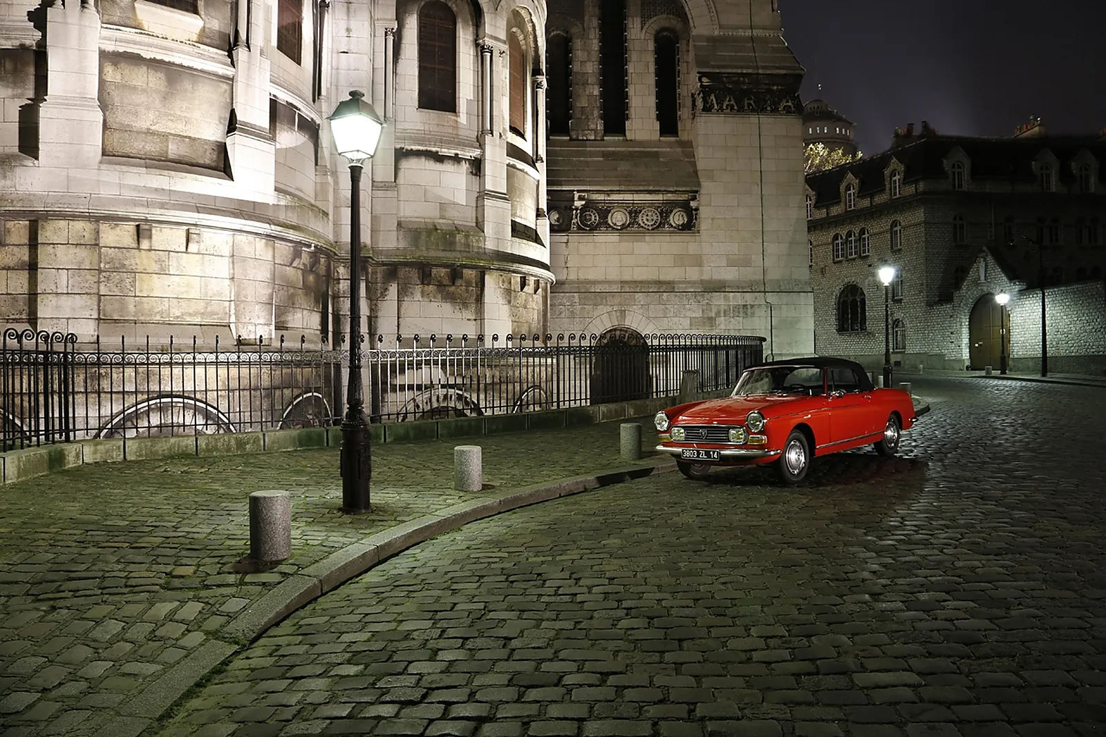 Île-de-France, FIRST LOCATION AUTOMOBILES