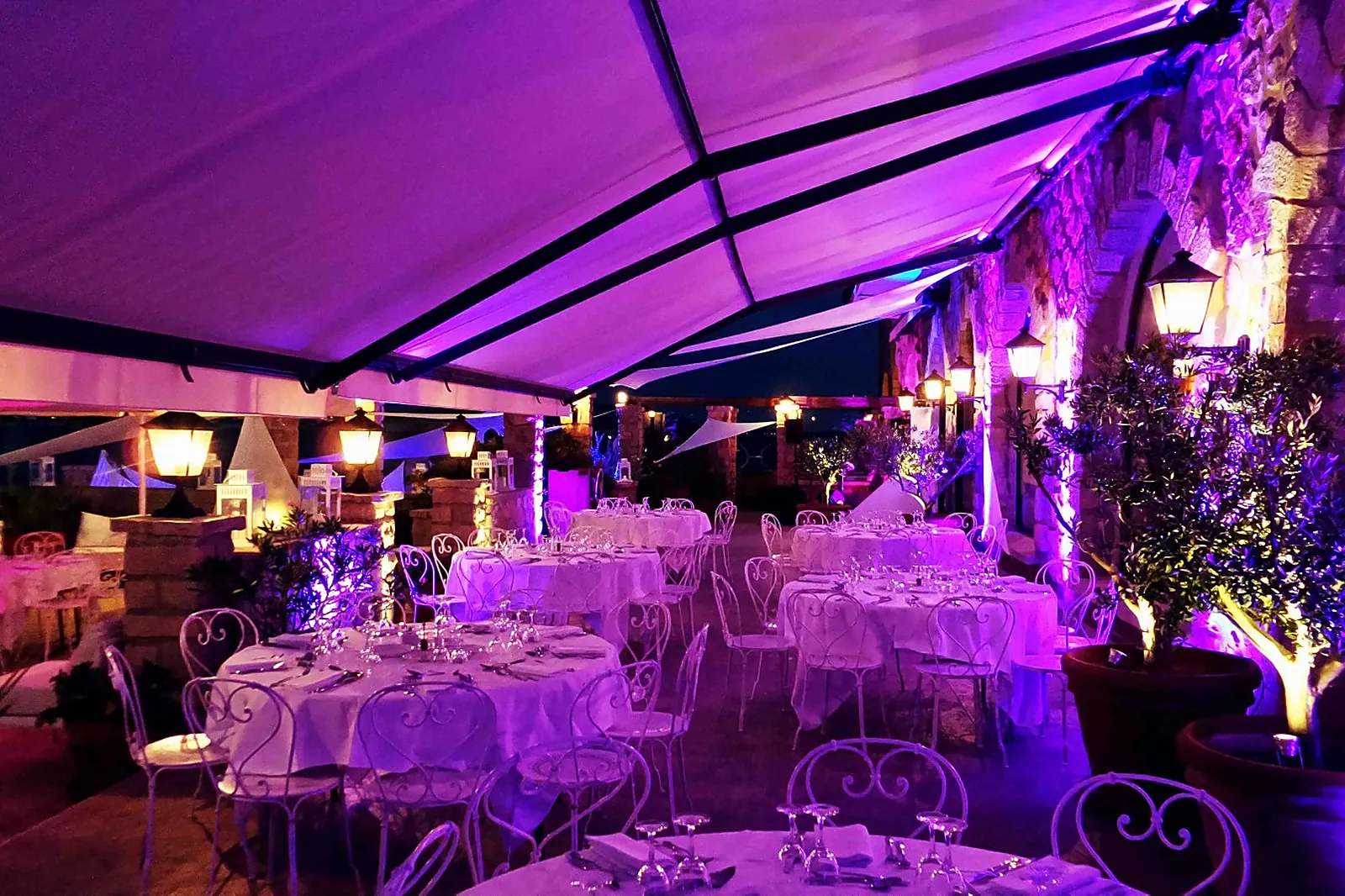 Prestations techniques, DANIEL MC