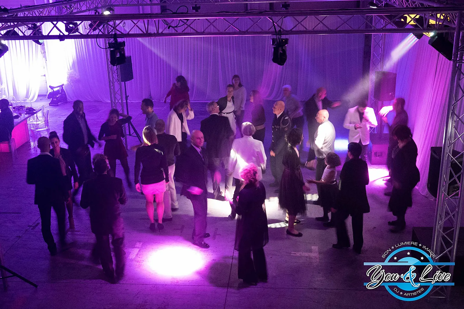 Prestations techniques, YOU & LIVE