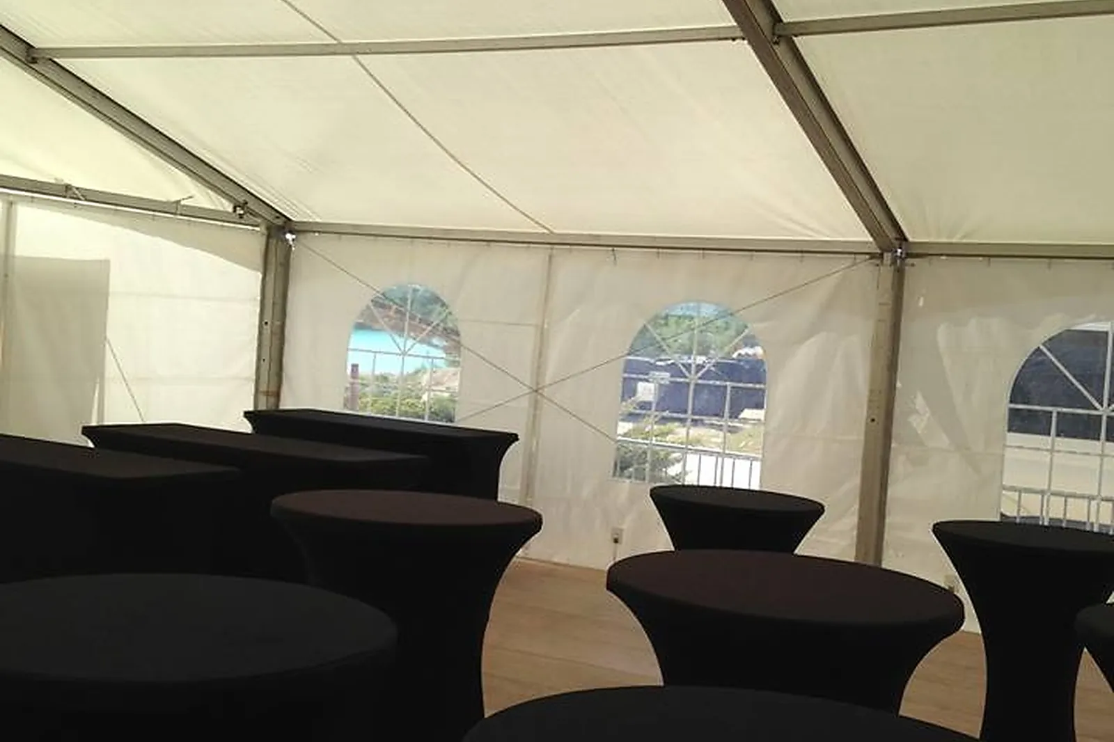 Mobilier et décoration, LOC'ÉVÉNEMENT