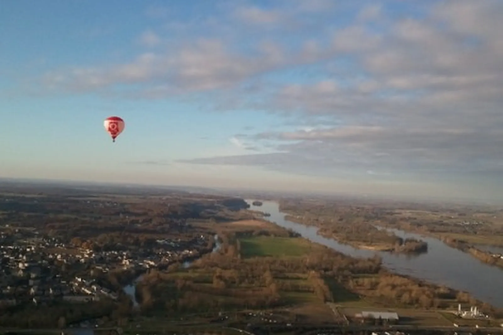 Animations événementielles, MONTGOLFIÈRE SENTATION