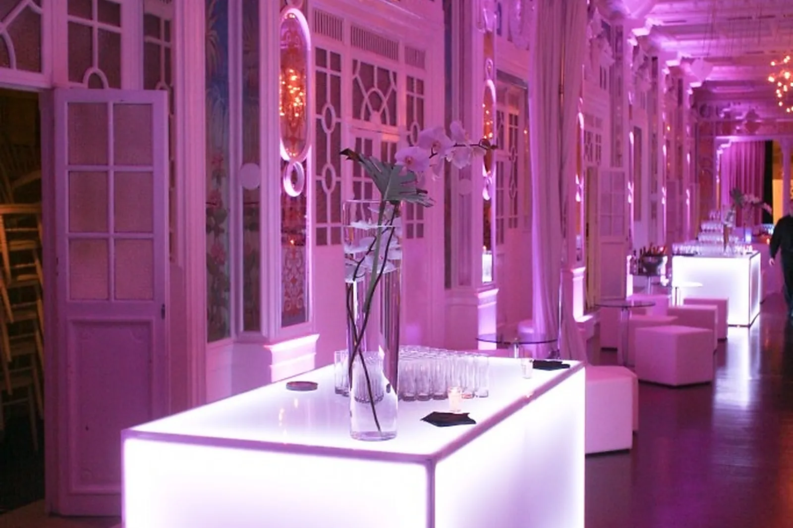 Lieux événementiels, LE SALON DES MIROIRS