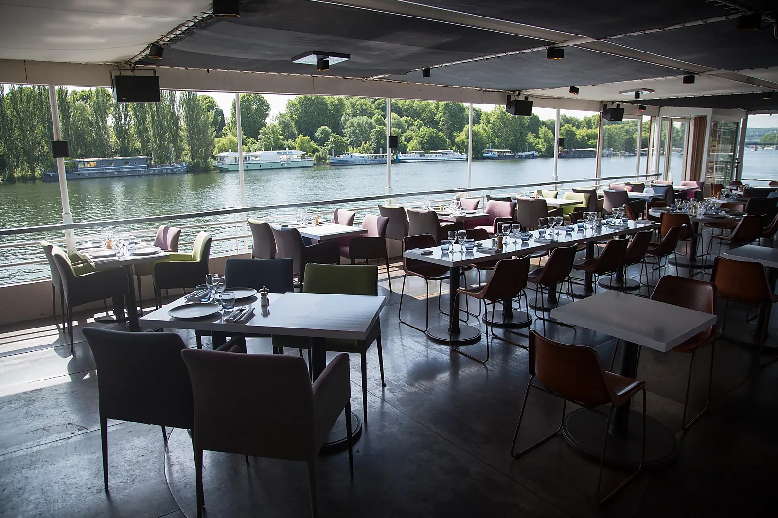 Lieux événementiels, AQUA RESTAURANT