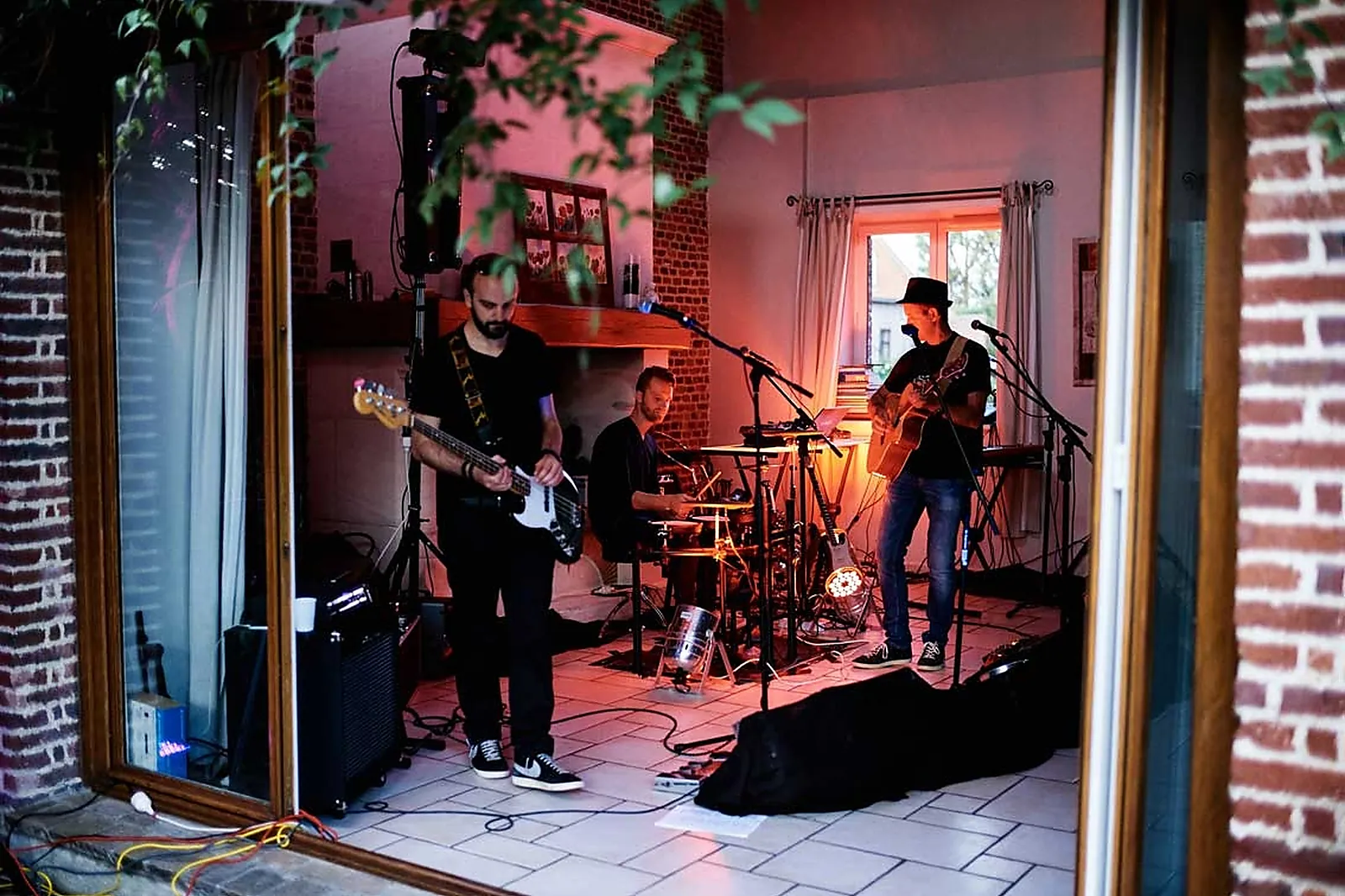 DJ & Groupes de musique, JUST ADDICT