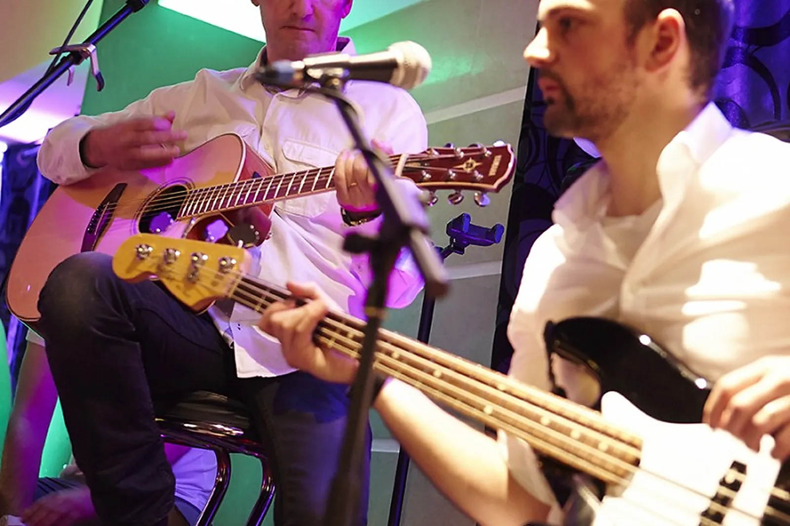 DJ & Groupes de musique, JUST ADDICT