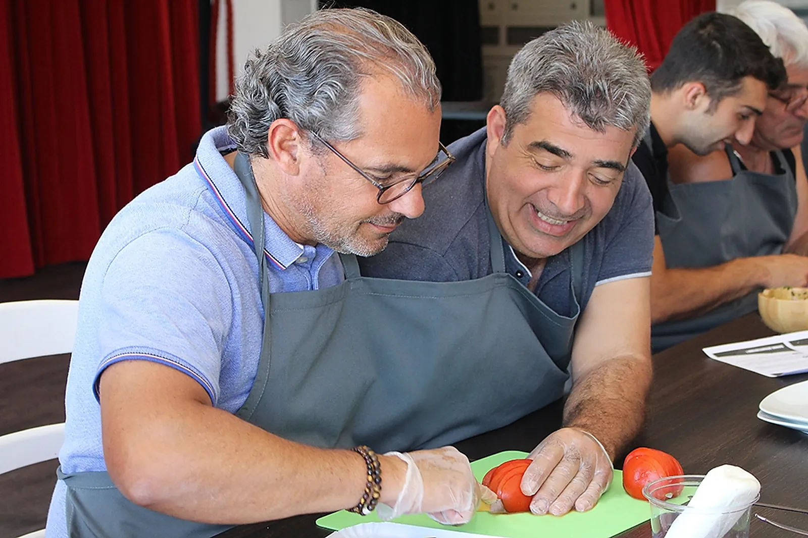Team building original, ON NE JOUE PAS A TABLE - ATELIER CULINAIRE