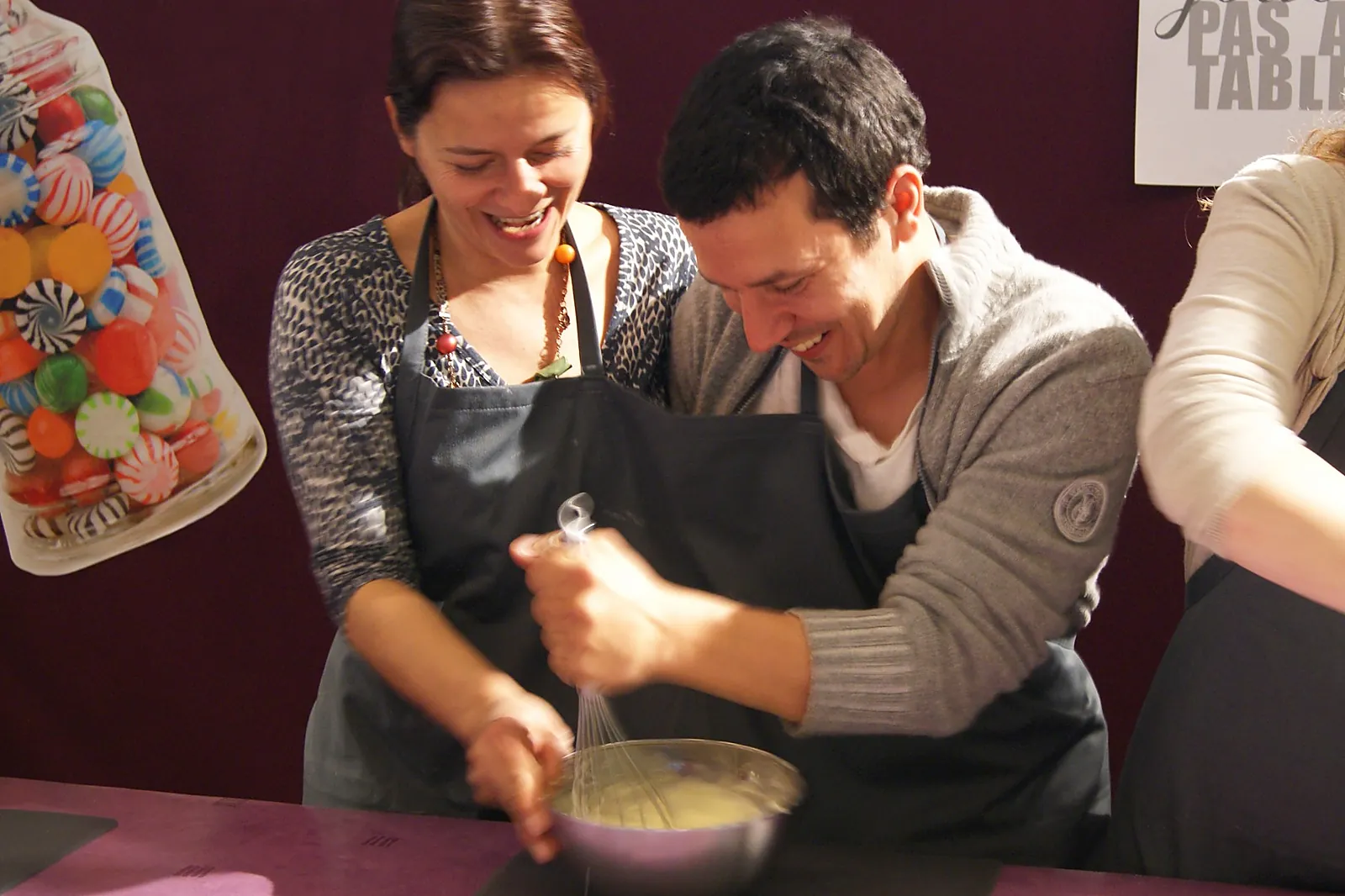 Team building original, ON NE JOUE PAS A TABLE - ATELIER CULINAIRE