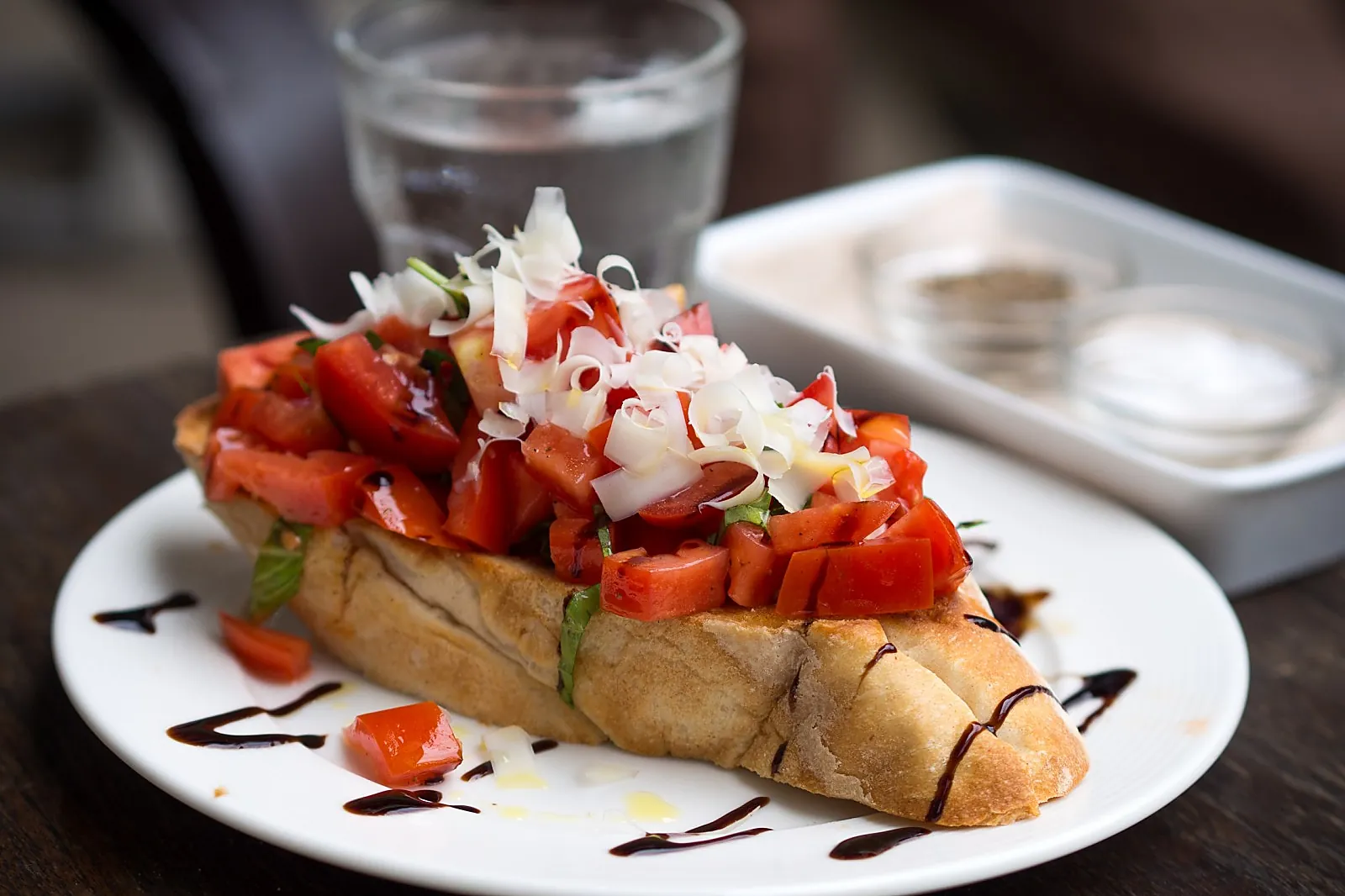 Team building original, ON NE JOUE PAS A TABLE - ATELIER CULINAIRE