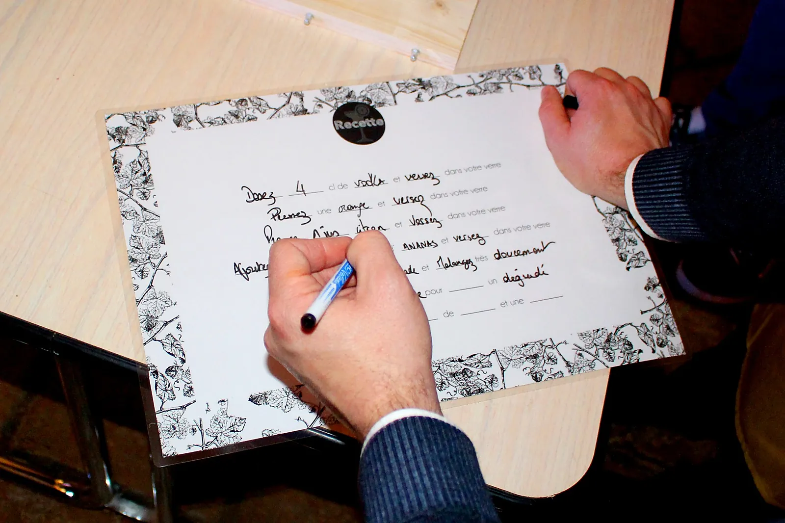 Team building original, ON NE JOUE PAS A TABLE - ESCAPE GAME CULINAIRE