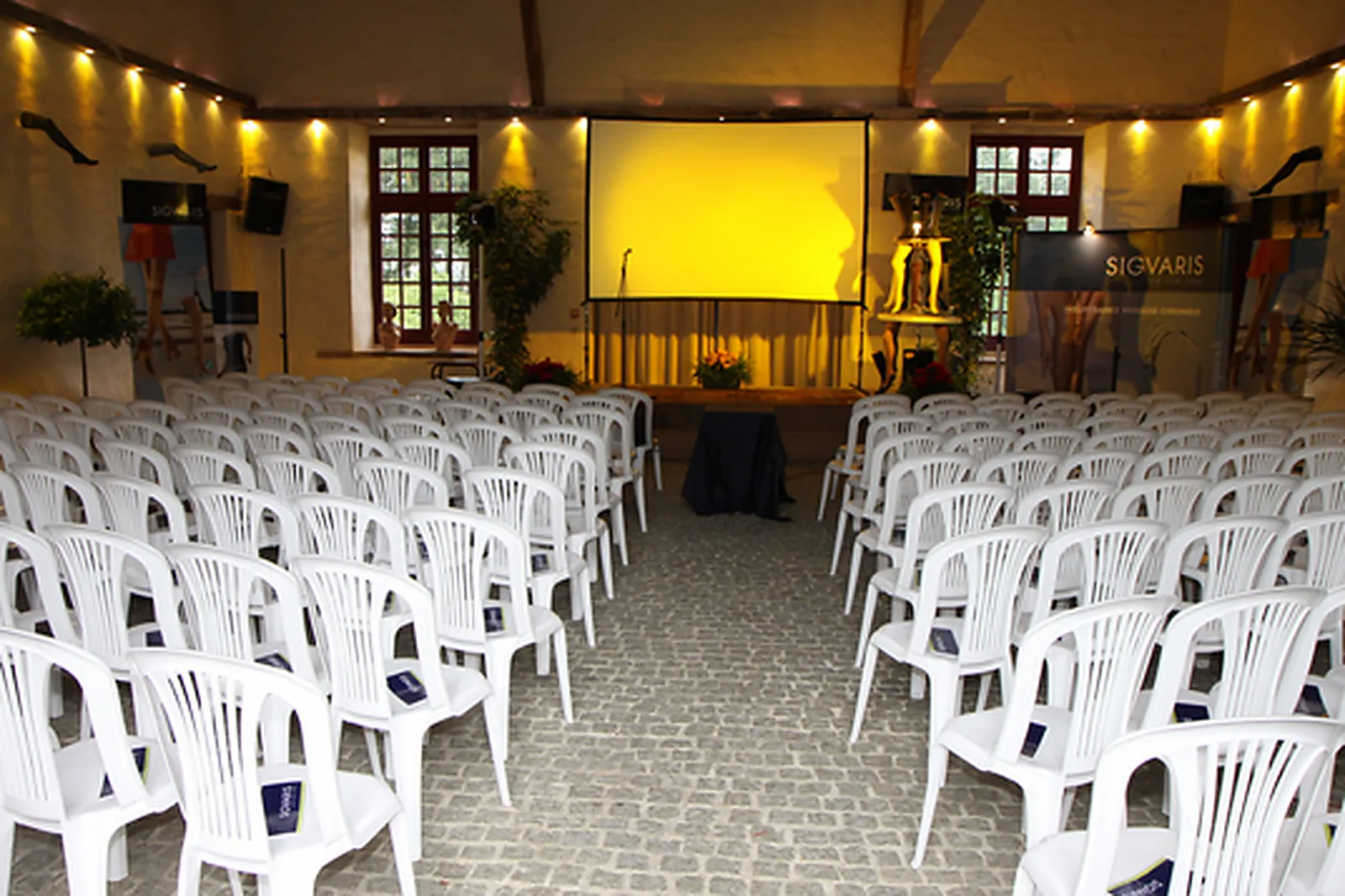 Lieux événementiels, CHÂTEAU DE CRAON