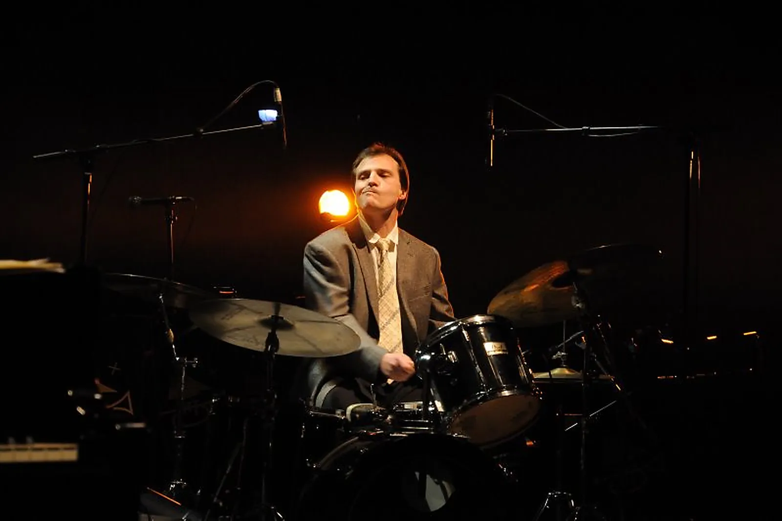 Cafés et Restaurants, ESTELLE CALVI QUARTET POP TO JAZZ